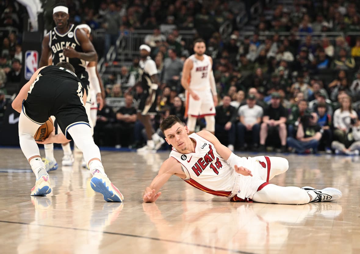 NBA: Playoffs-Miami Heat at Milwaukee Bucks