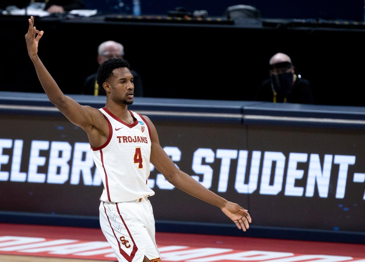 Cleveland Cavaliers draft Evan Mobley