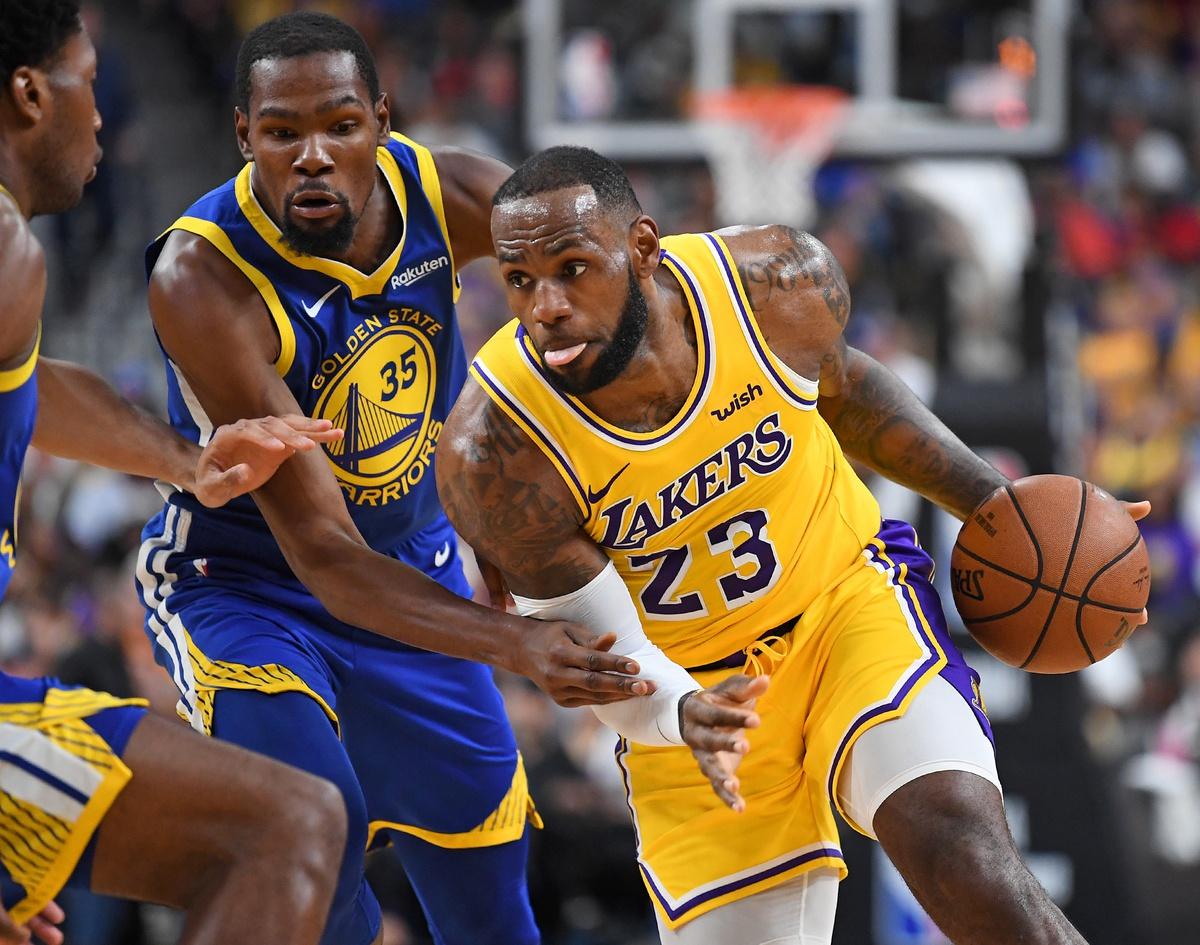 LeBron James against Kevin Durant