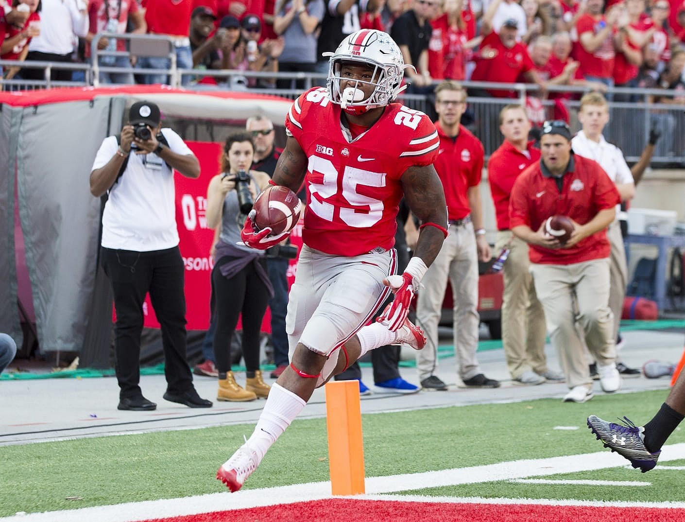 2017 Heisman Trophy candidate Mike Weber of Ohio State