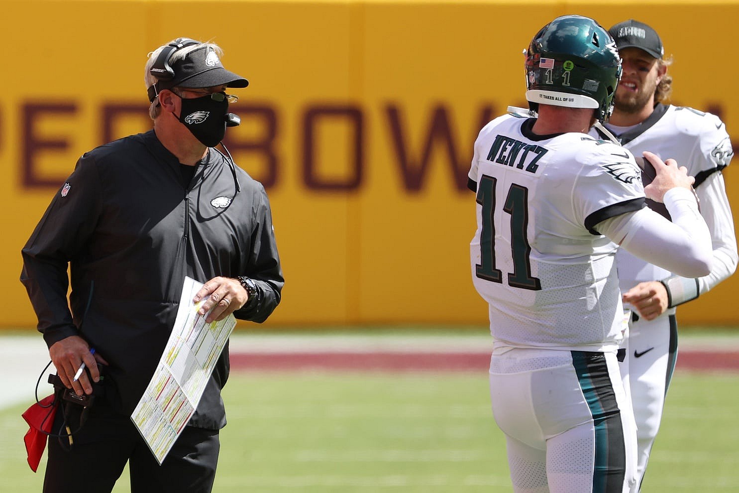 Philadelphia Eagles head coach Doug Pederson and QB Carson Wentz