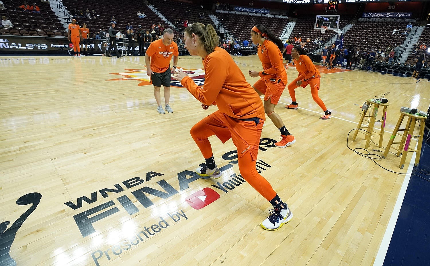 Connecticut Sun: Jonquel Jones