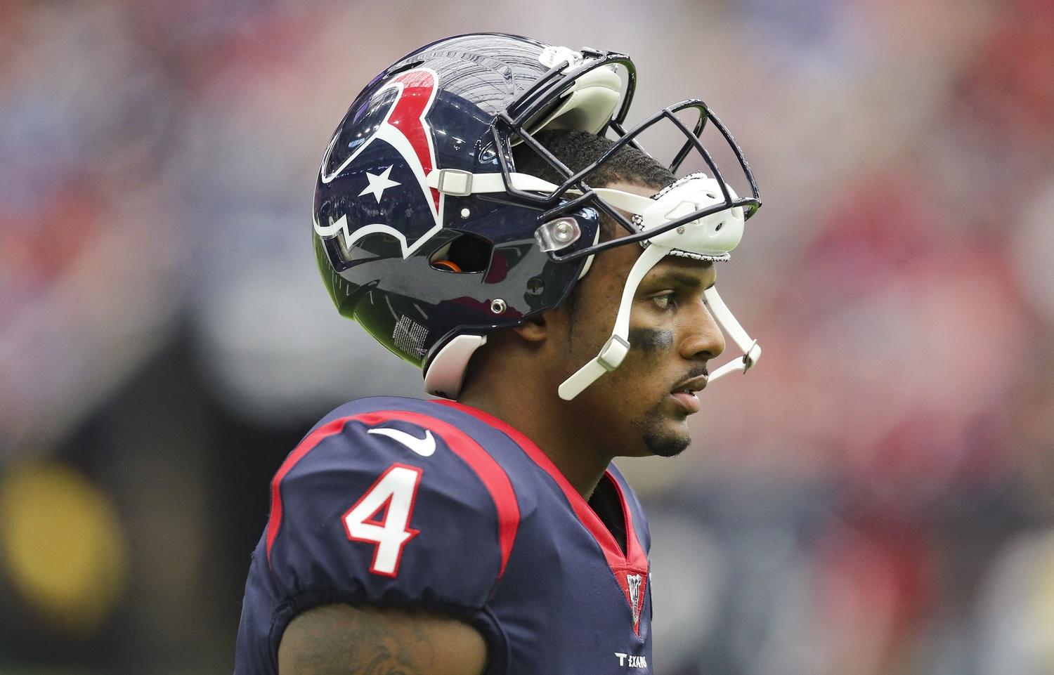 Crazy QB trades that could happen in 2021 NFL offseason: Deshaun Watson to Miami Dolphins, Tua Tagovailoa to Houston Texans