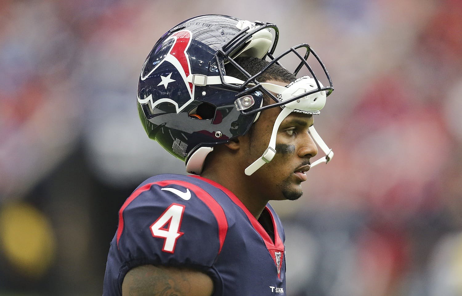 Crazy QB trades that could happen in 2021 NFL offseason: Deshaun Watson to Miami Dolphins, Tua Tagovailoa to Houston Texans