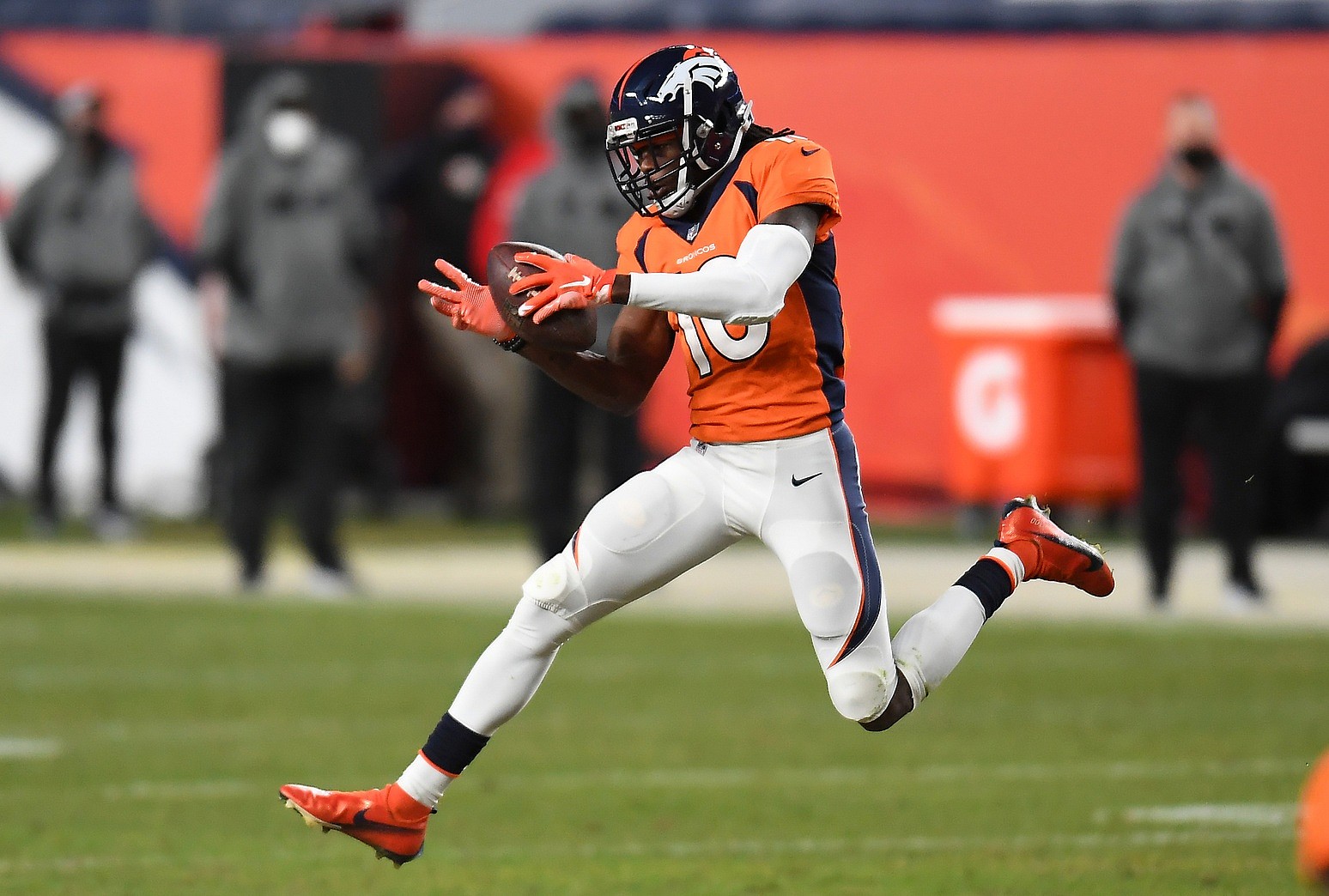 How Denver Broncos can make an Aaron Rodgers trade offer Green Bay can't refuse