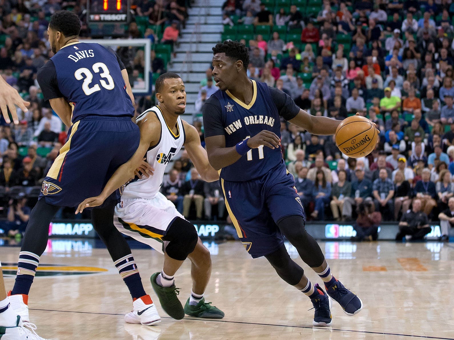 Pelicans rumors; Jrue Holiday trade