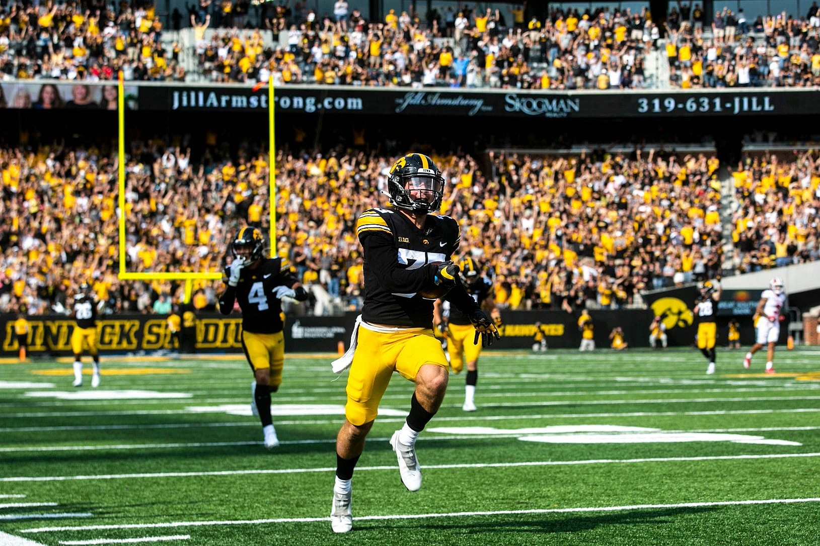 College football picks against the spread: Best Week 2 bets for Top 25 matchups