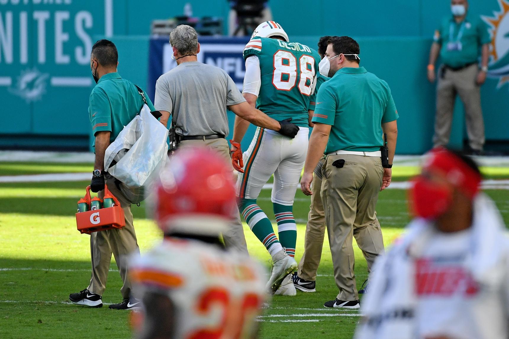 NFL injury news: Mike Gesicki