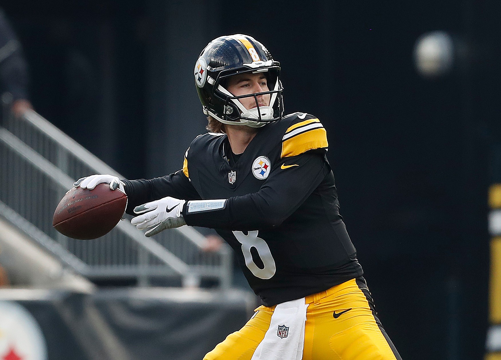 pittsburgh steelers' kenny pickett