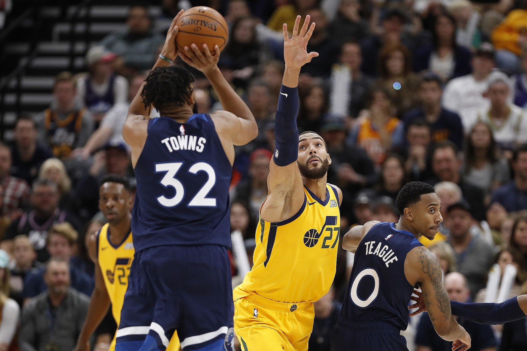 Minnesota Timberwolves rumors: Getting a big man to team up with Karl-Anthony Towns?