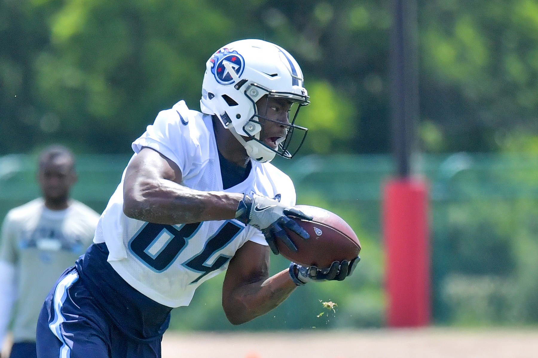 The Titans have signed rookie No. 5 overall pick Corey Davis.