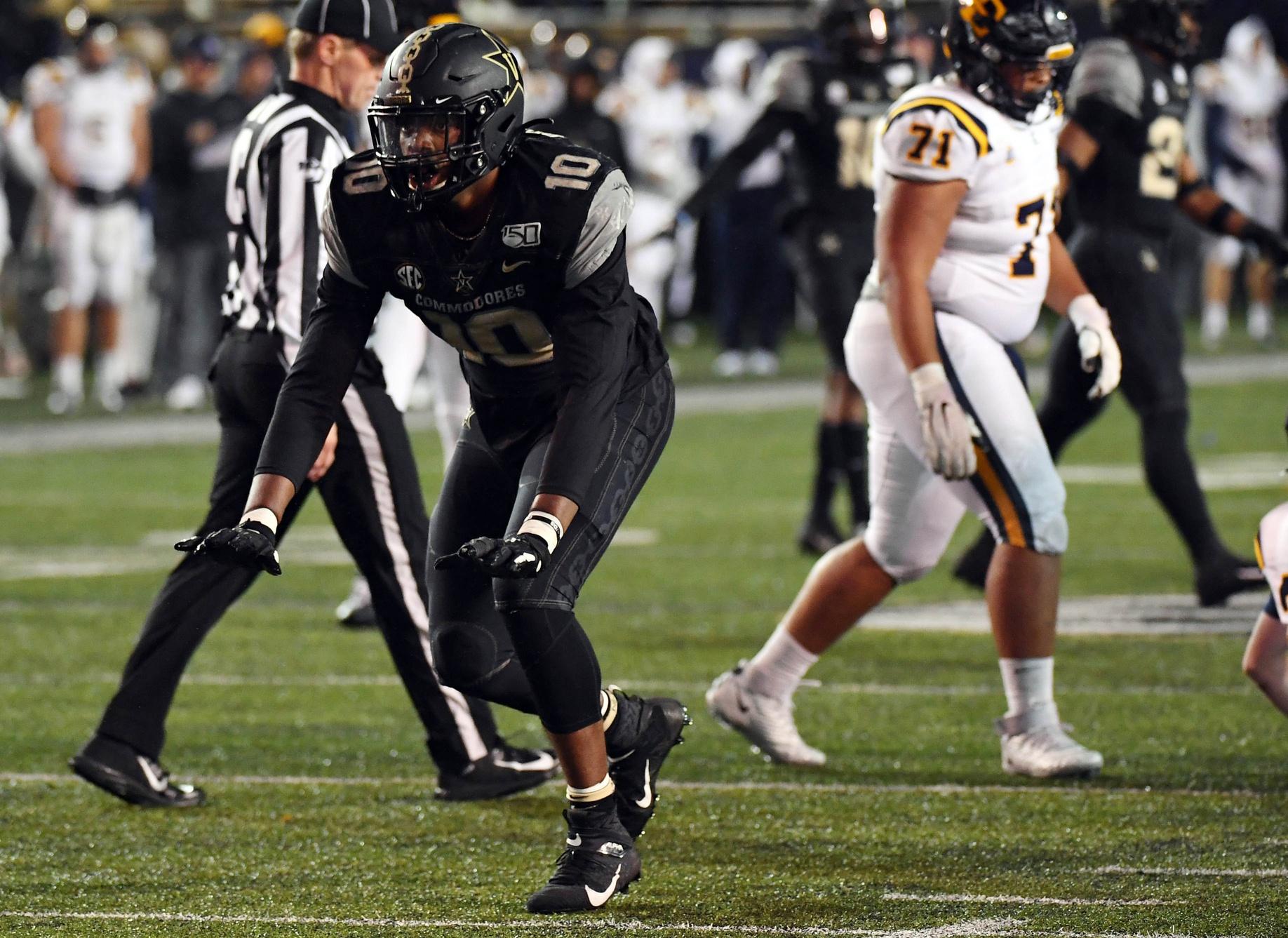 Cleveland Browns 2021 NFL mock draft: Dayo Odeyingbo, EDGE, Vanderbilt