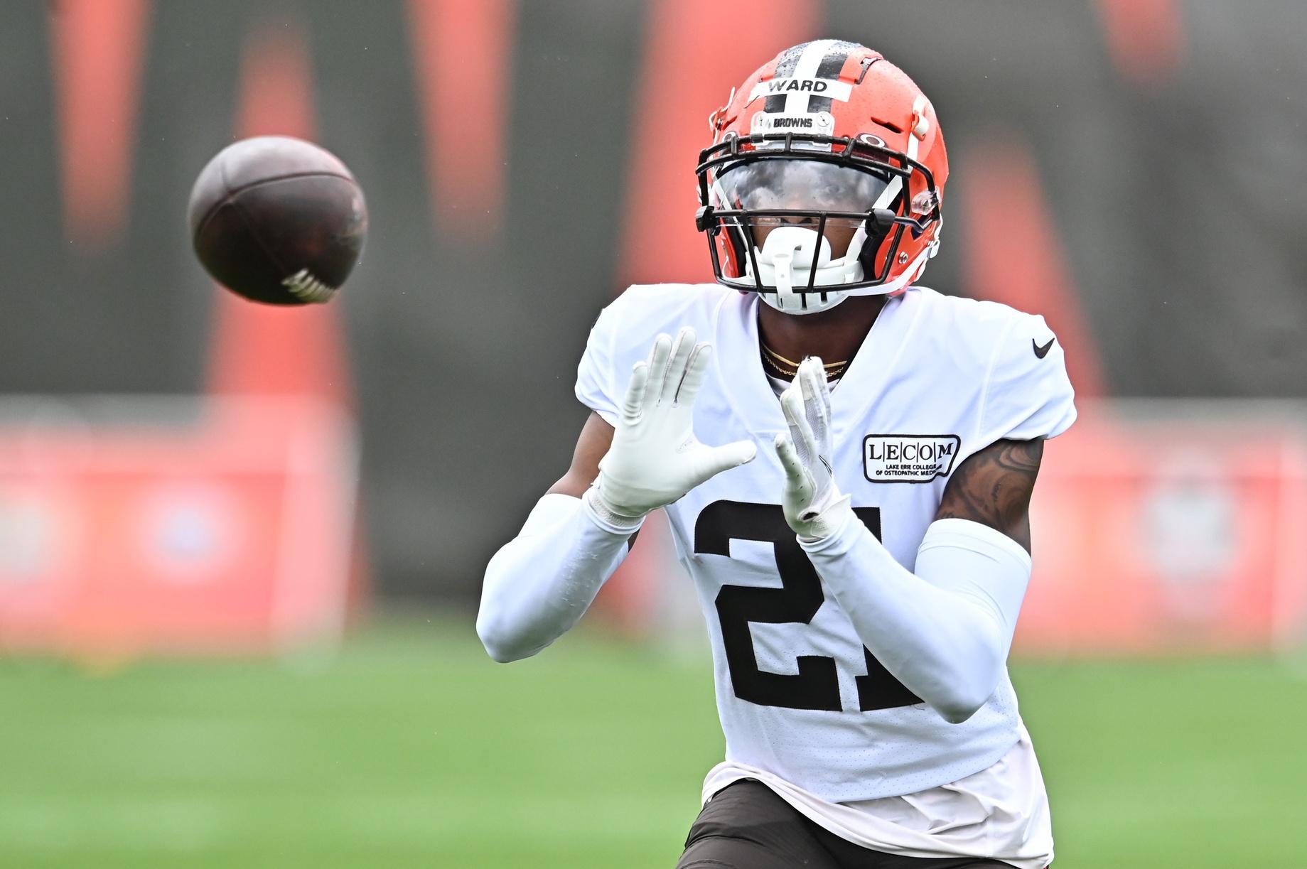 Richard Sherman to Cleveland Browns