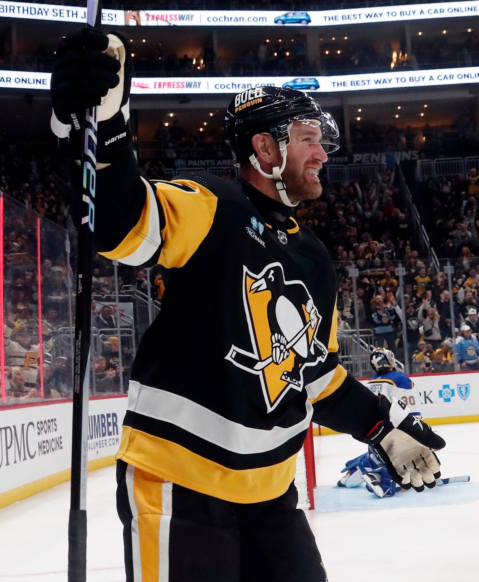 NHL: St. Louis Blues at Pittsburgh Penguins