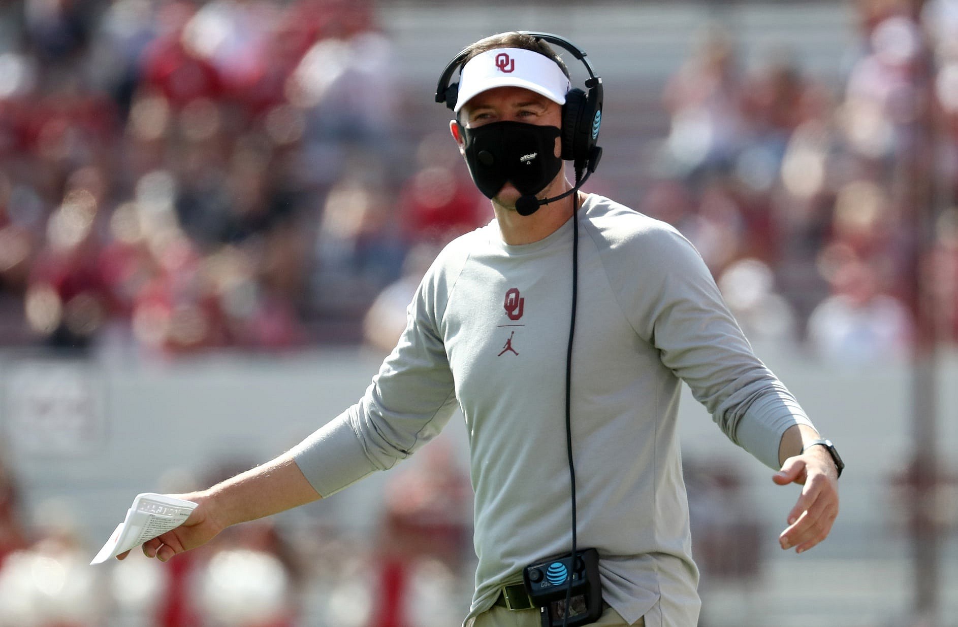 Lincoln Riley makes sense as a replacement for Bill Belichick