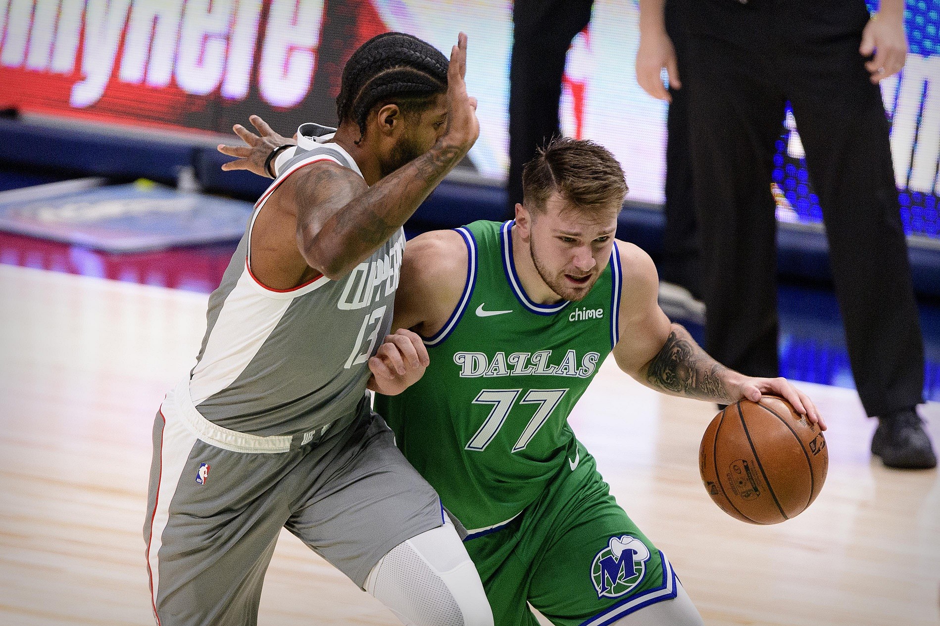 Luka Doncic against Kawhi Leonard