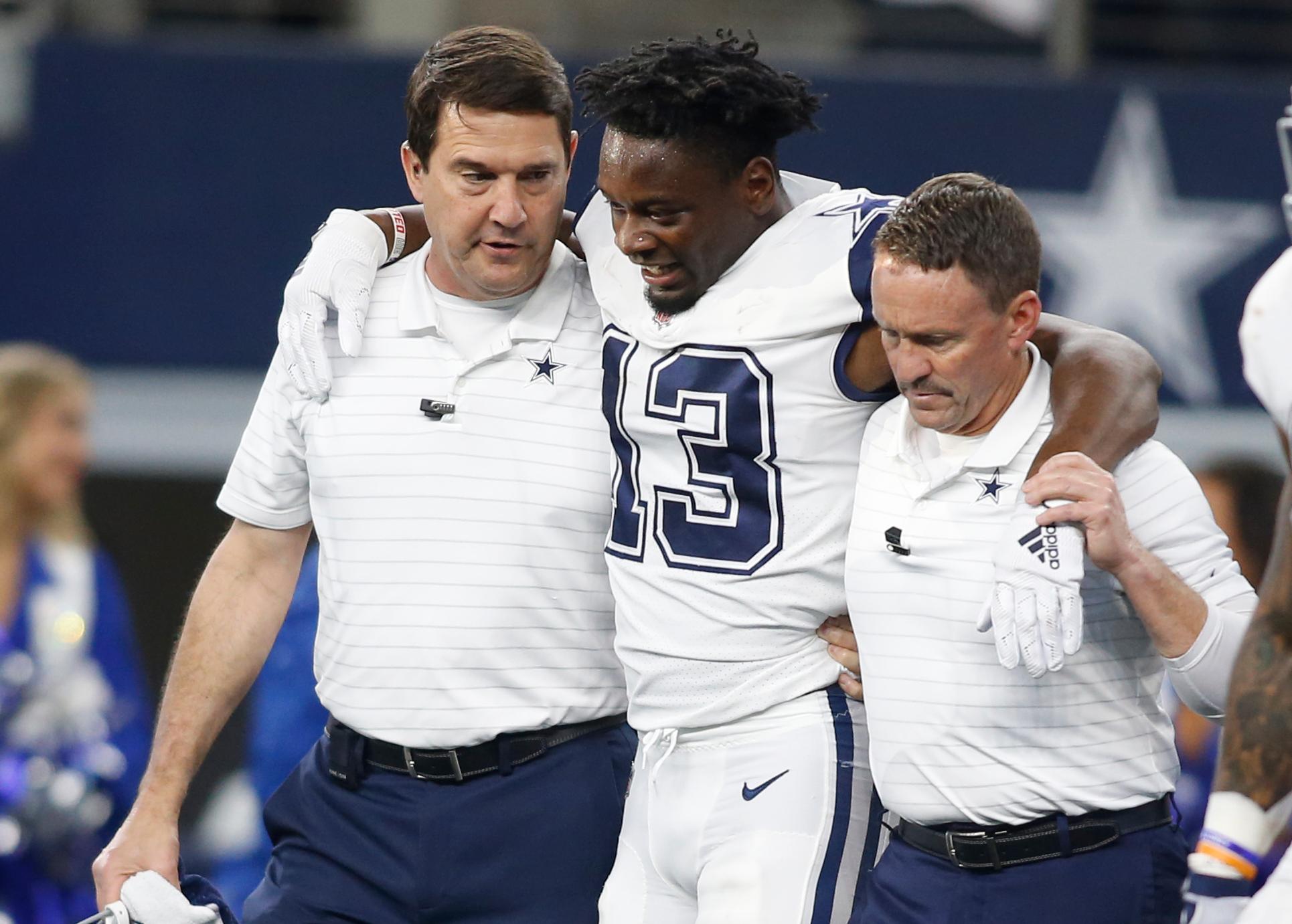 NFL: Arizona Cardinals at Dallas Cowboys