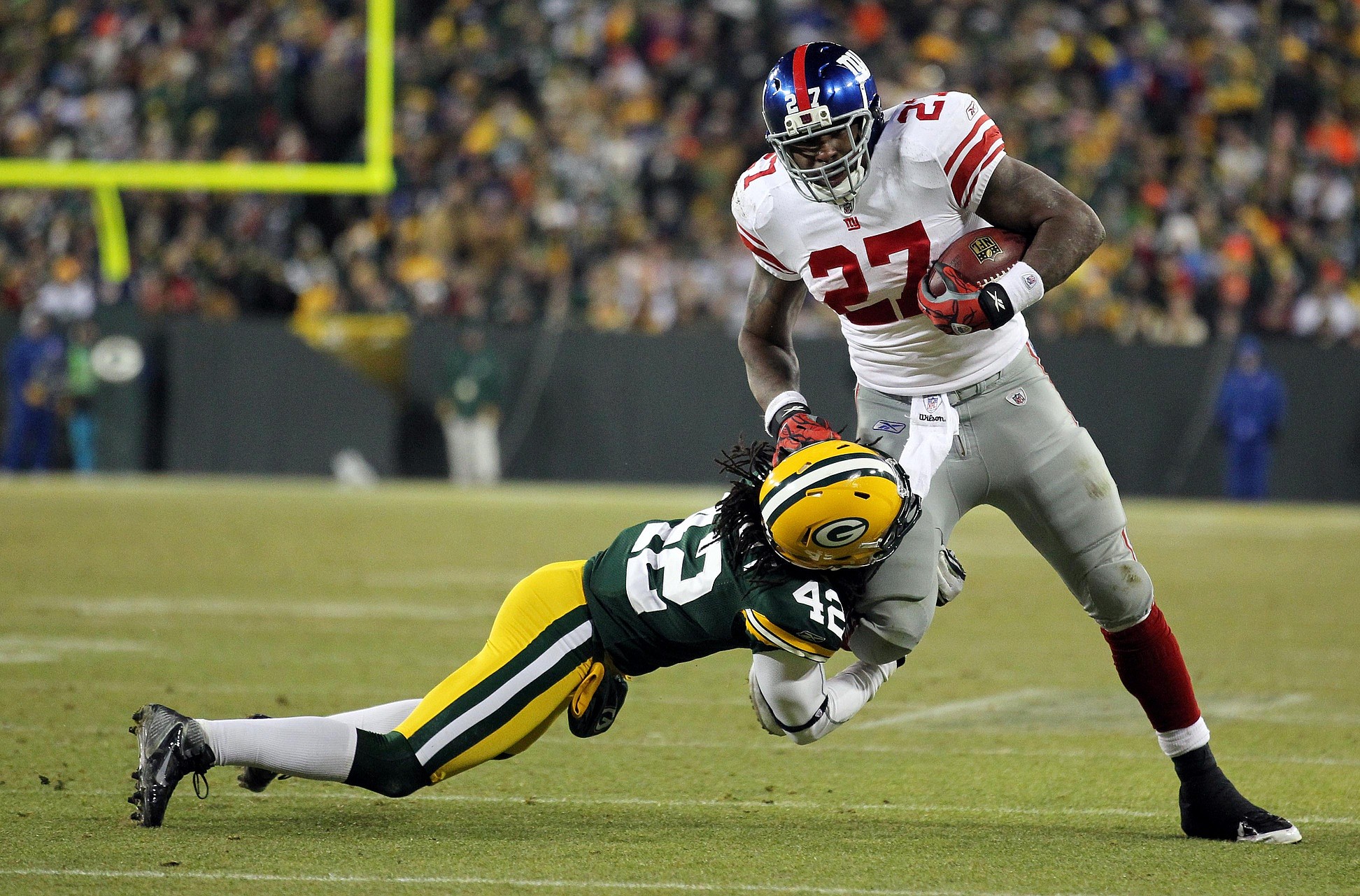How Brandon Jacobs' skill set translates to defensive end