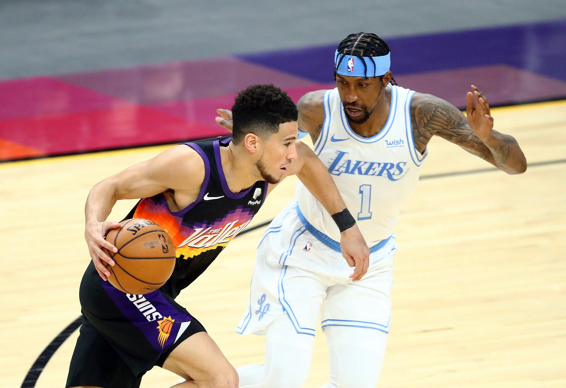 Phoenix Suns Devin Booker, Los Angeles Lakers Kentavius Caldwell-Pope