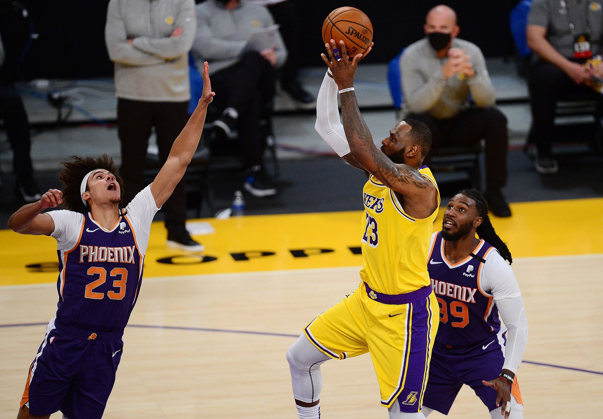 Los Angeles Lakers, LeBron James