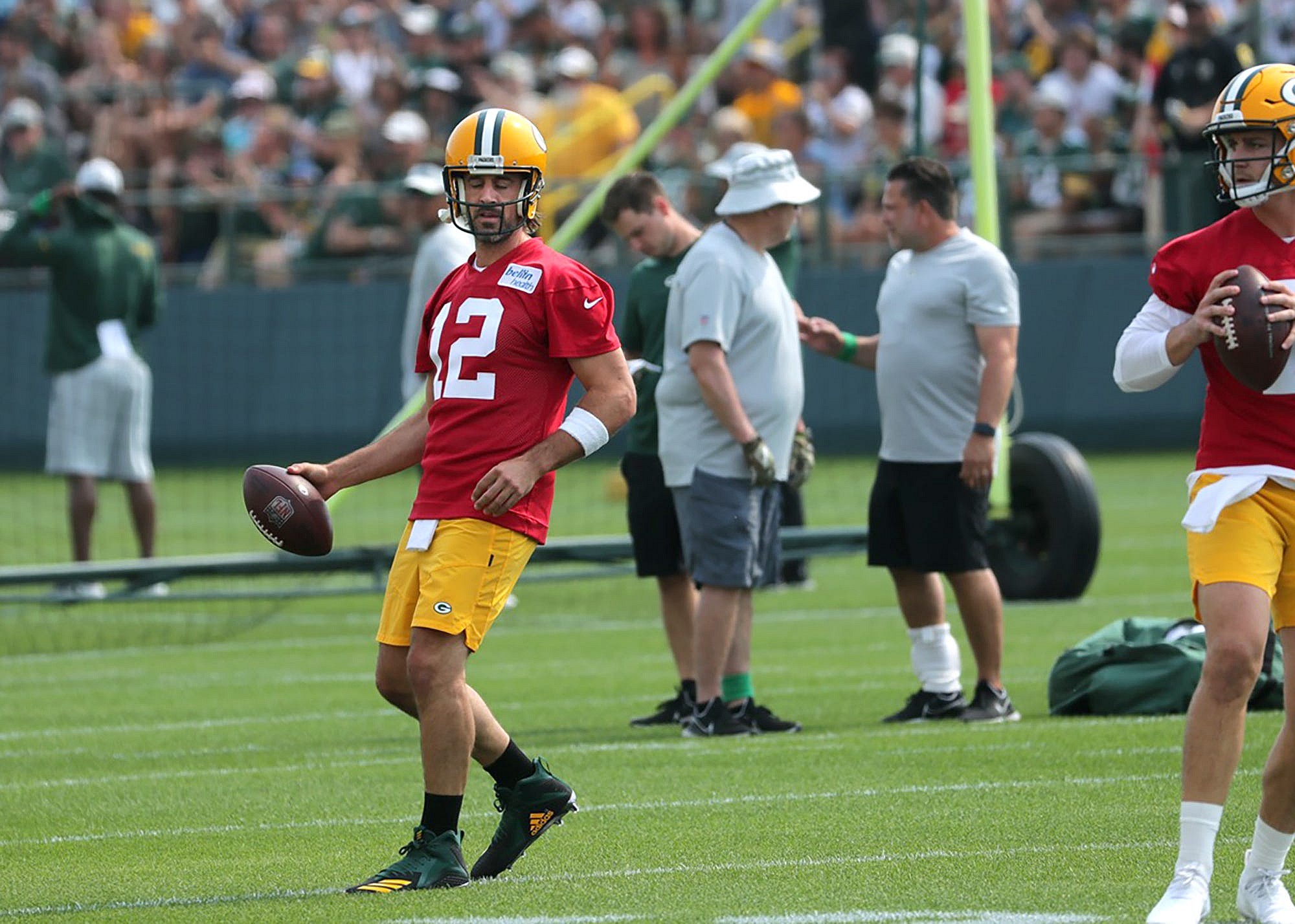green bay packers qb aaron rodgers