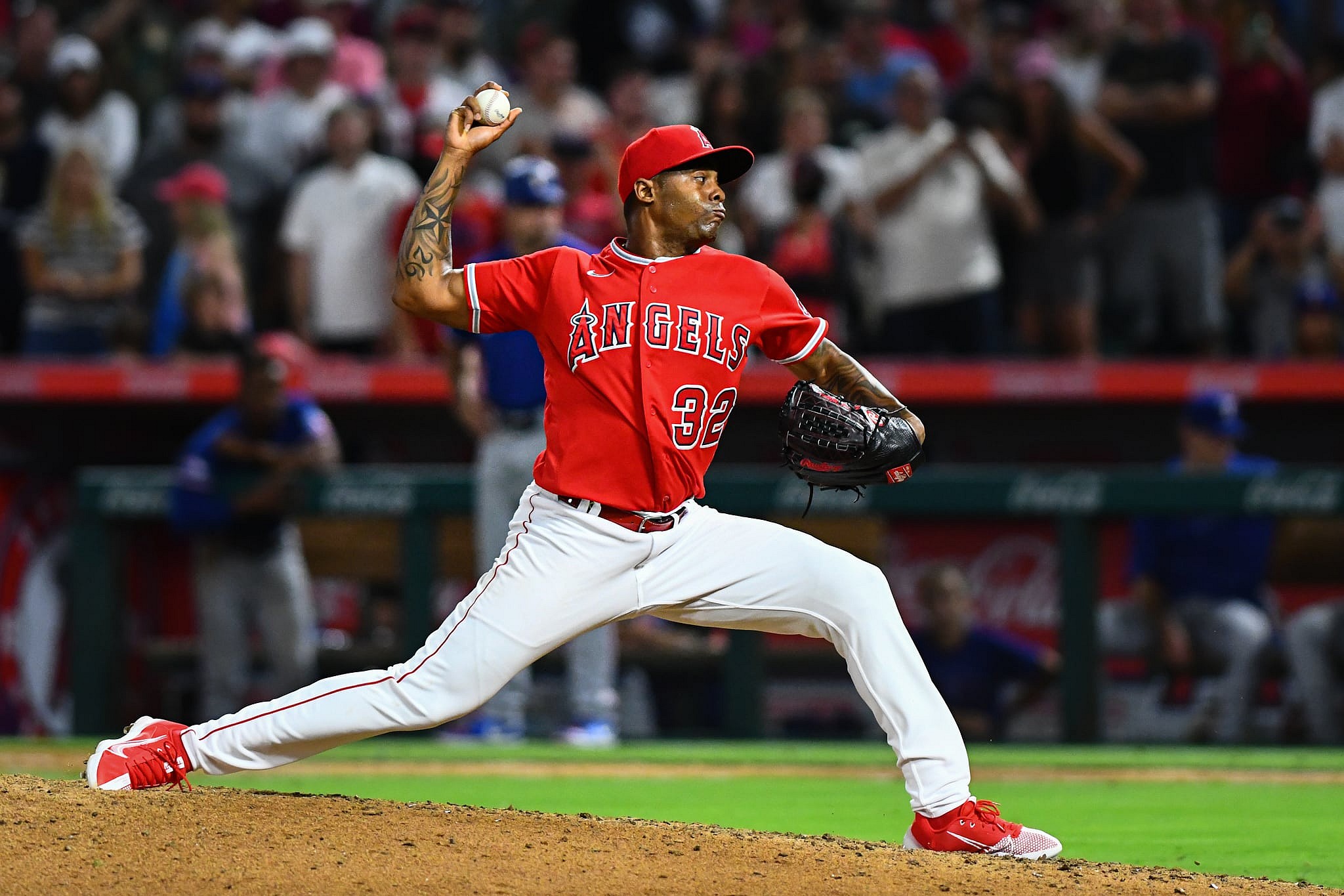 atlanta braves trade for raisel iglesias