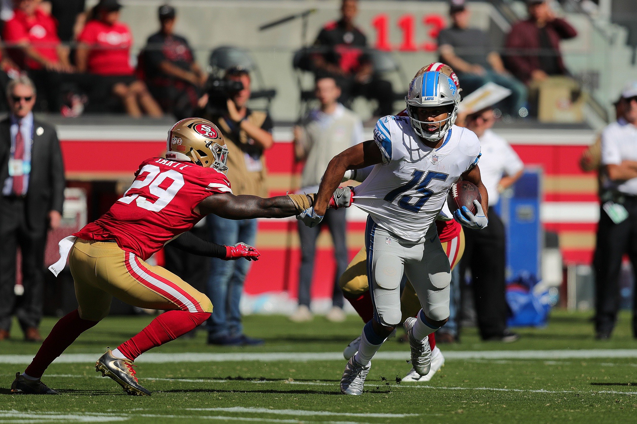 Golden Tate to the San Francisco 49ers