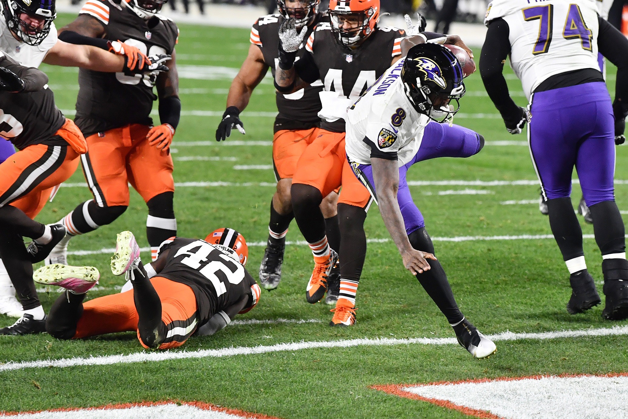 Baltimore Ravens: Lamar Jackson saves season vs. Browns