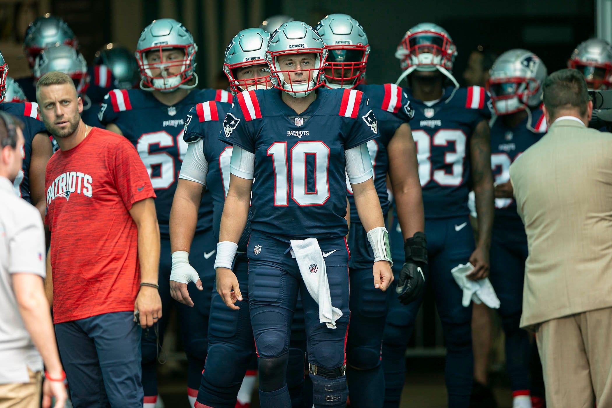 nfl week 2: new england patriots at pittsburgh steelers