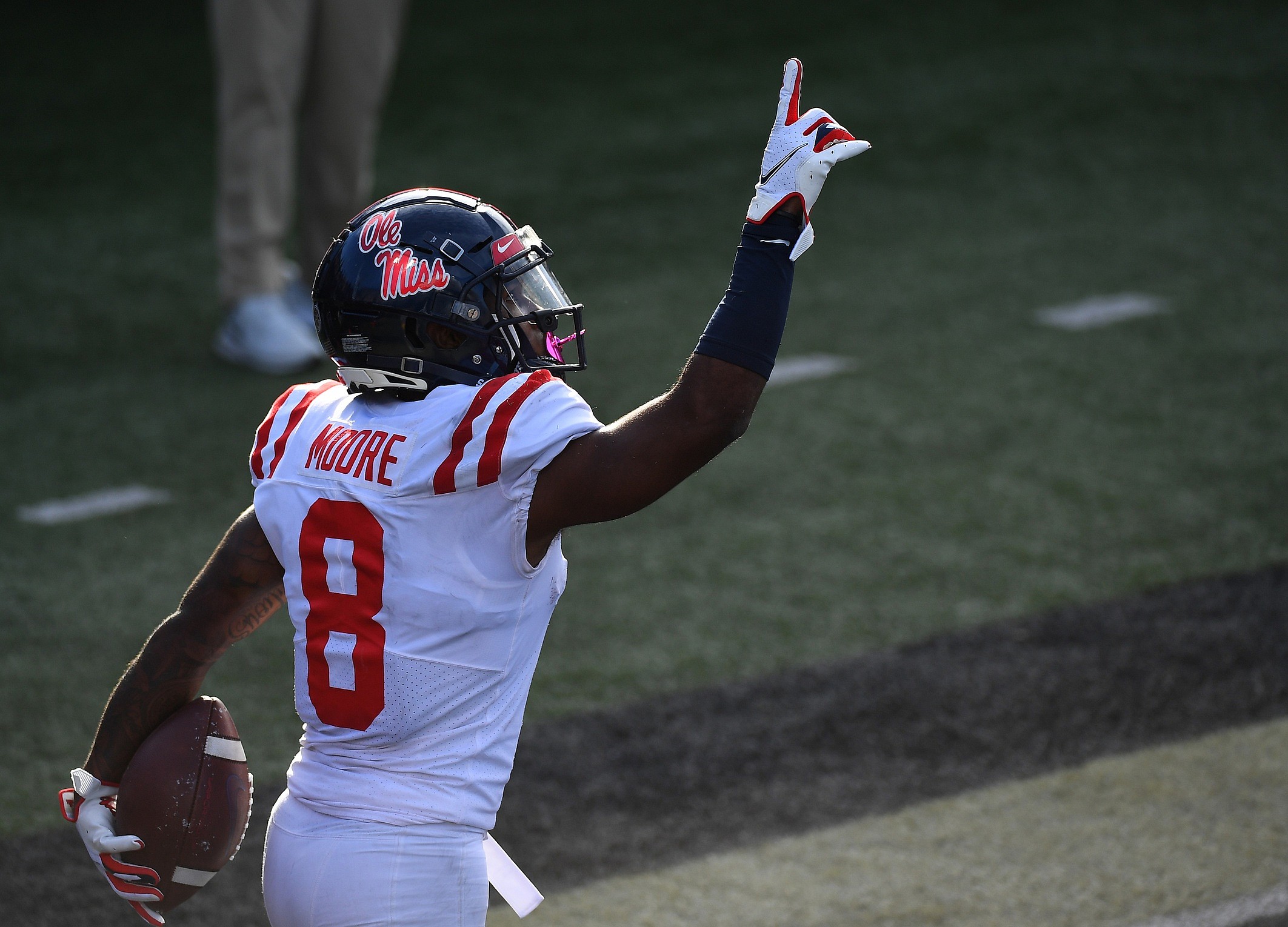 2021 NFL mock draft: Elijah Moore