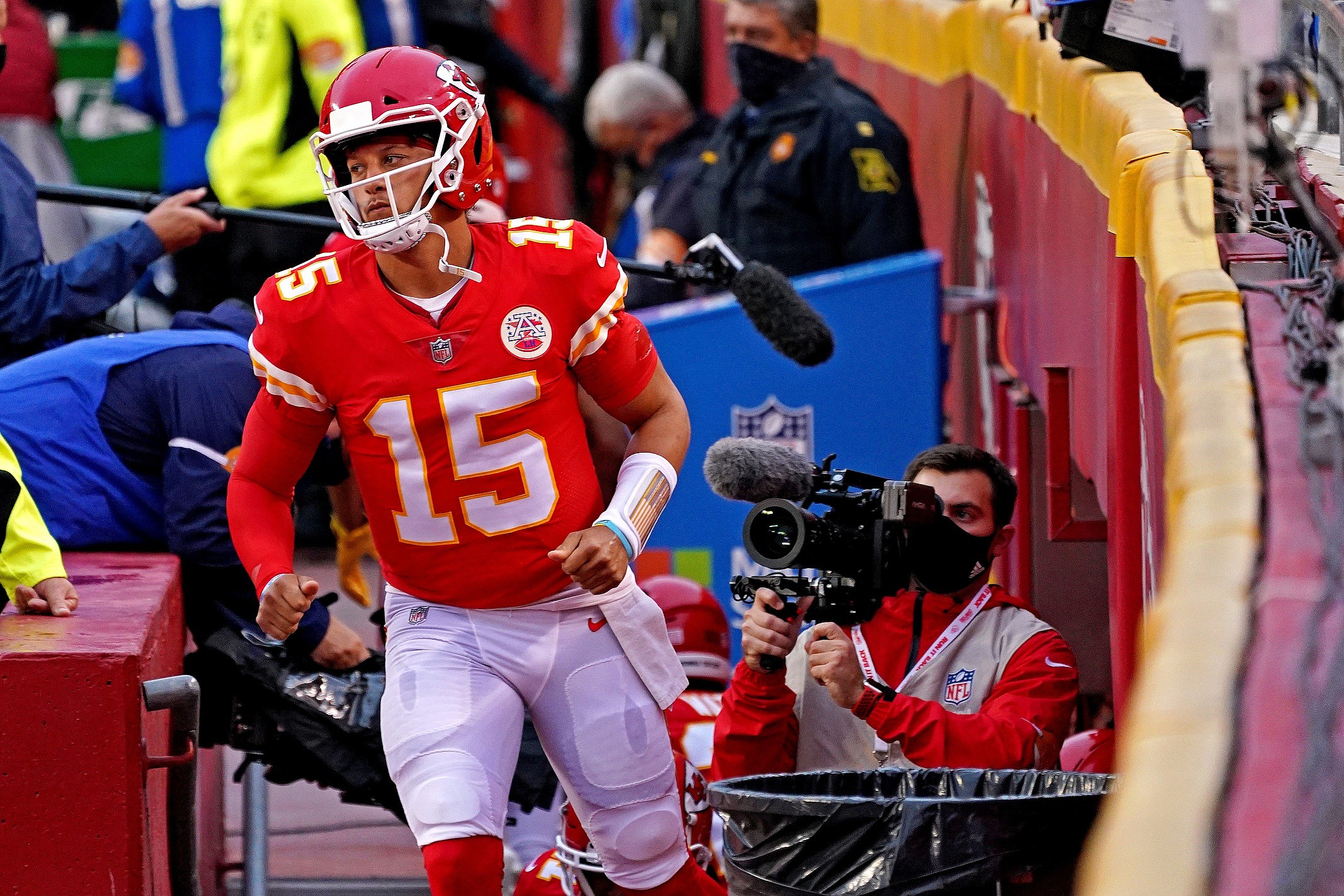 NFL Week 13 odds, point spreads 