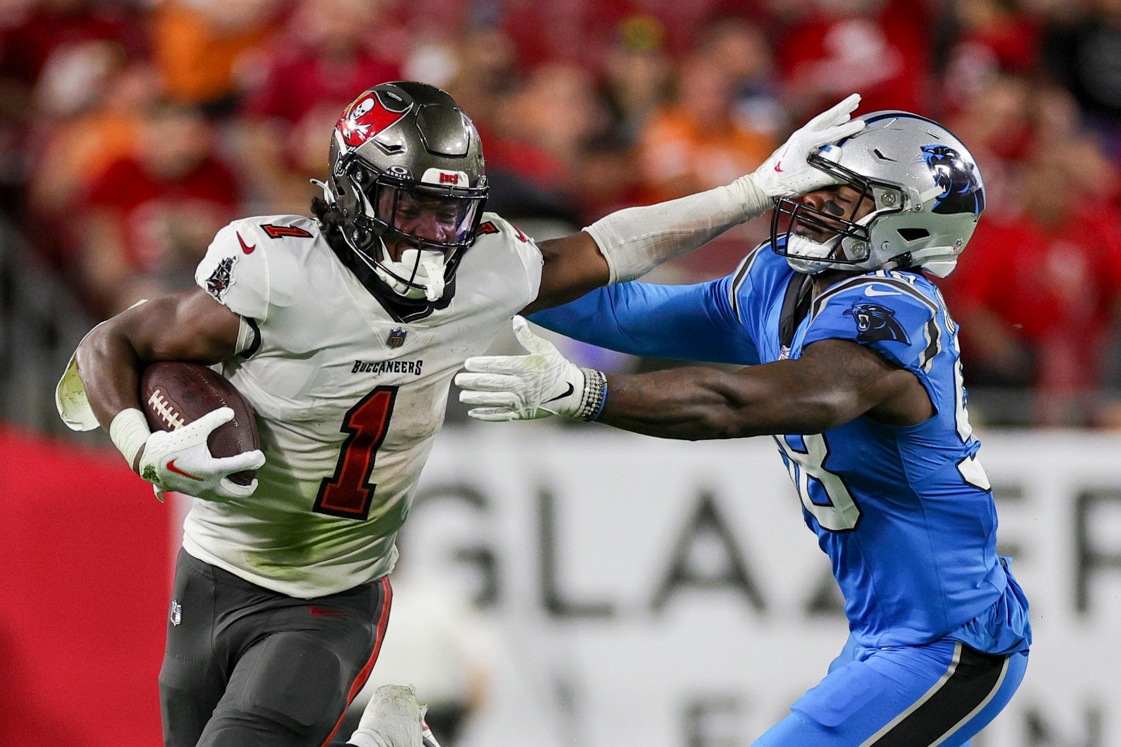 week 14 fantasy football start and sit: rachaad white