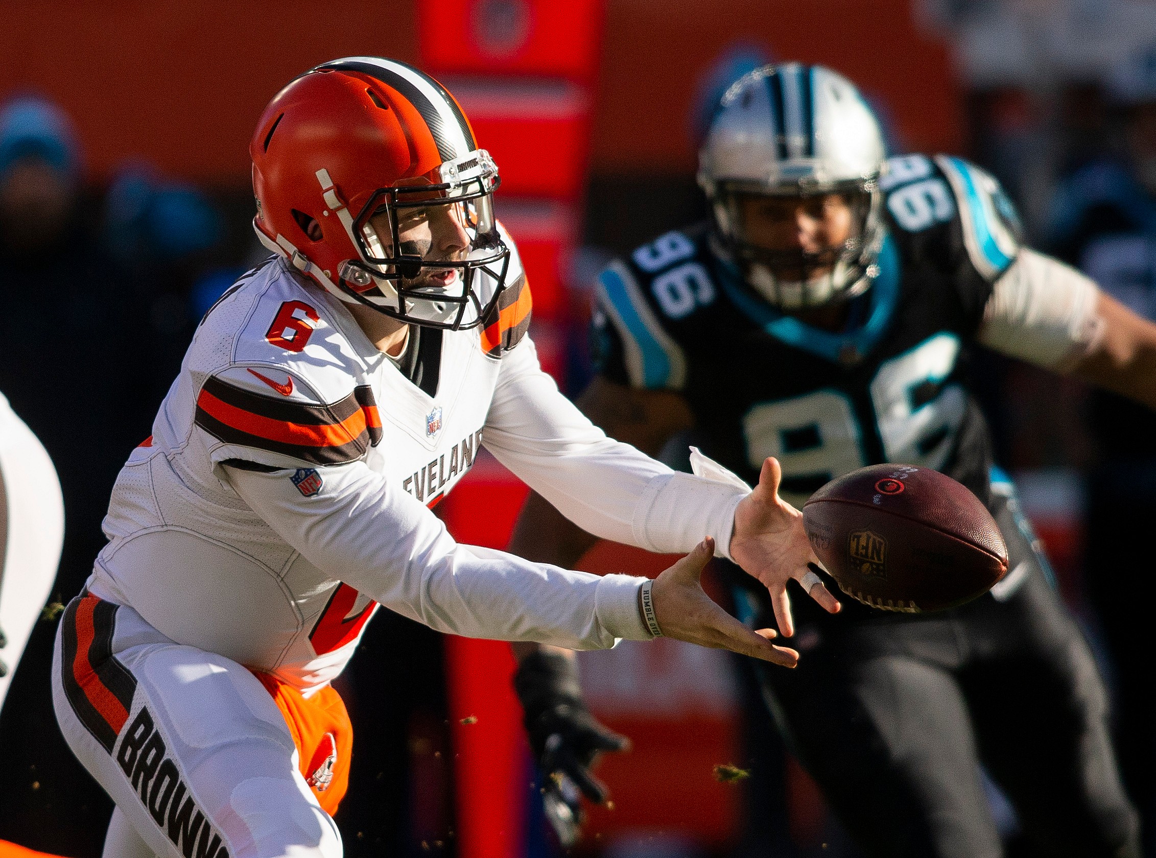 cleveland browns trade baker mayfield, carolina panthers