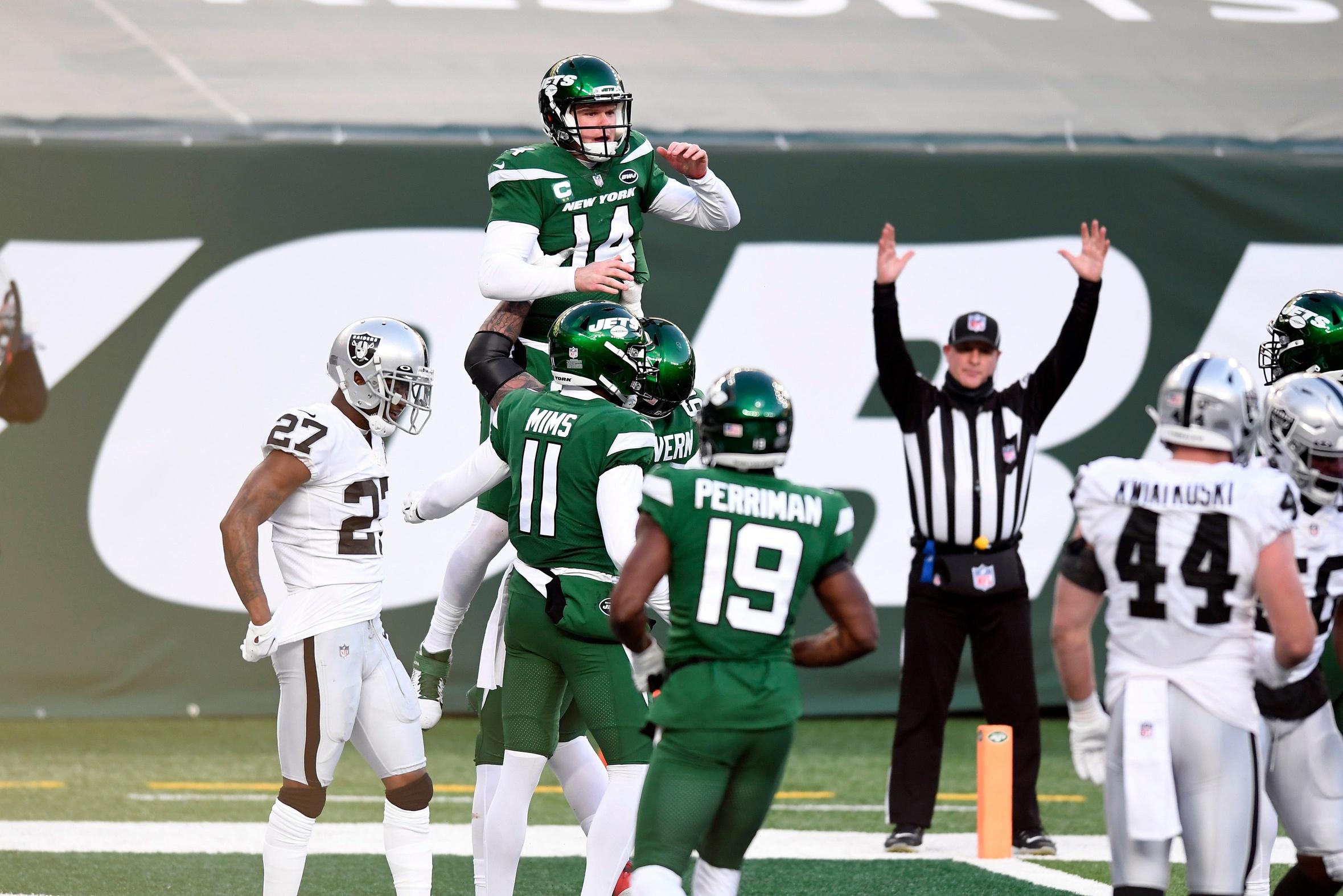 New York Jets rumors: Players believe in Sam Darnold