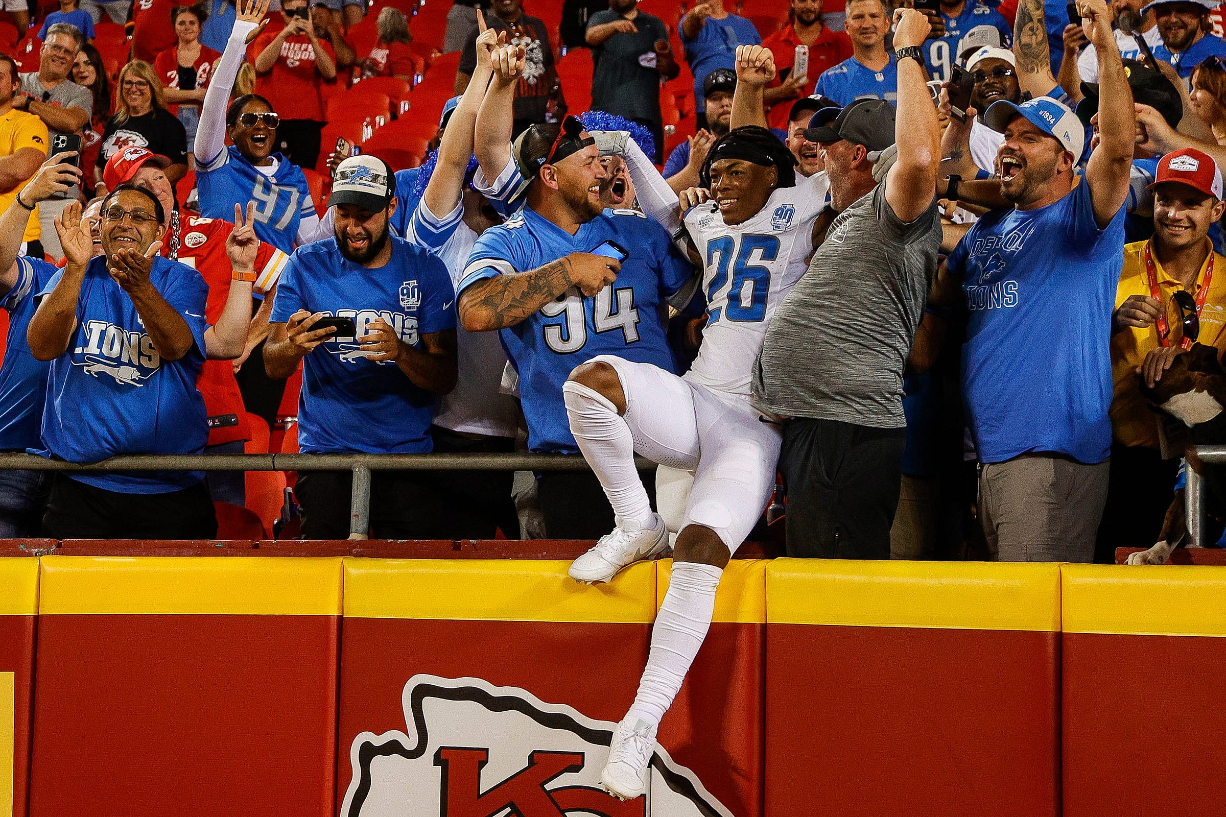 draftkings week 3 picks: jahmyr gibbs