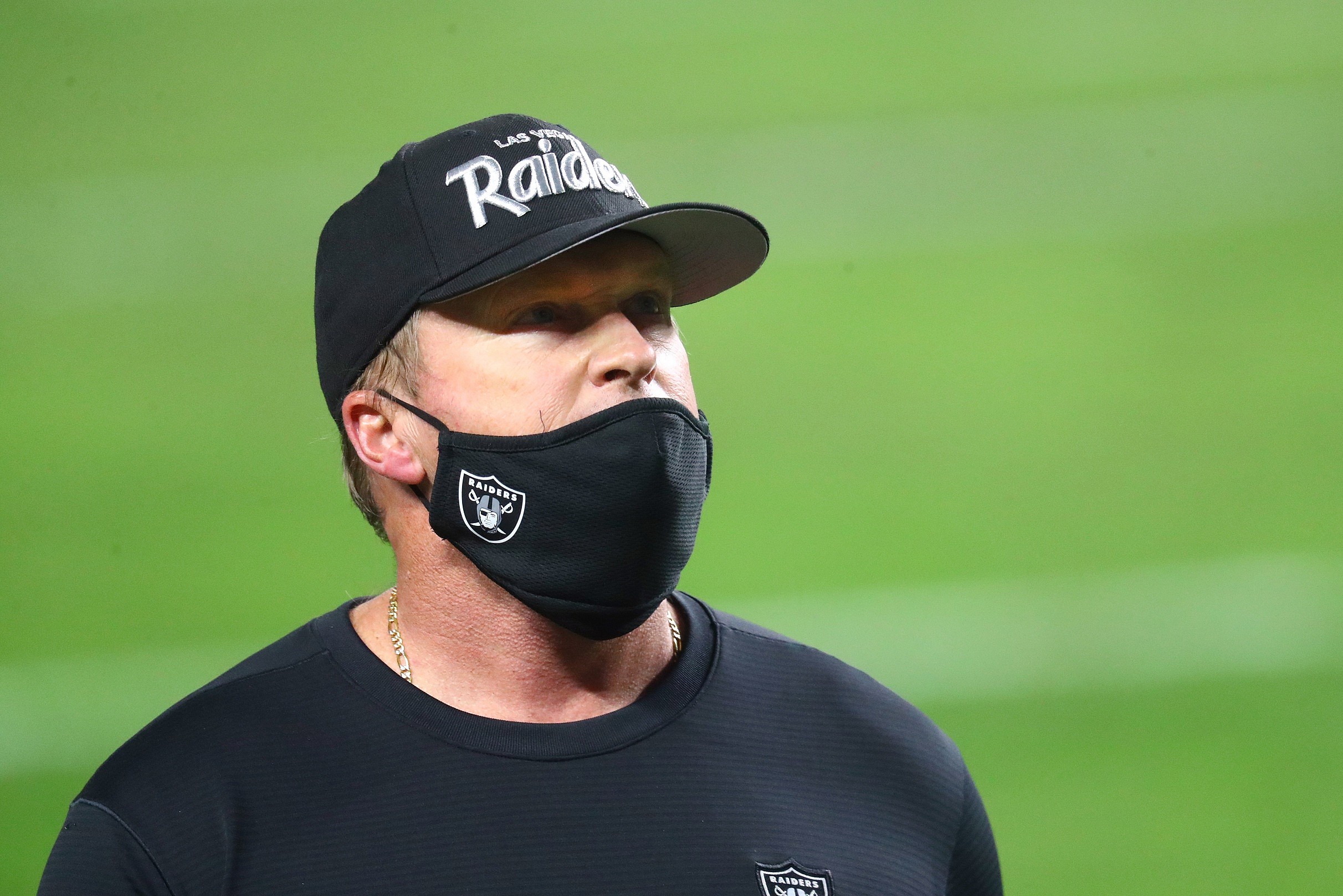 NFL Week 17 odds: Raiders-Broncos