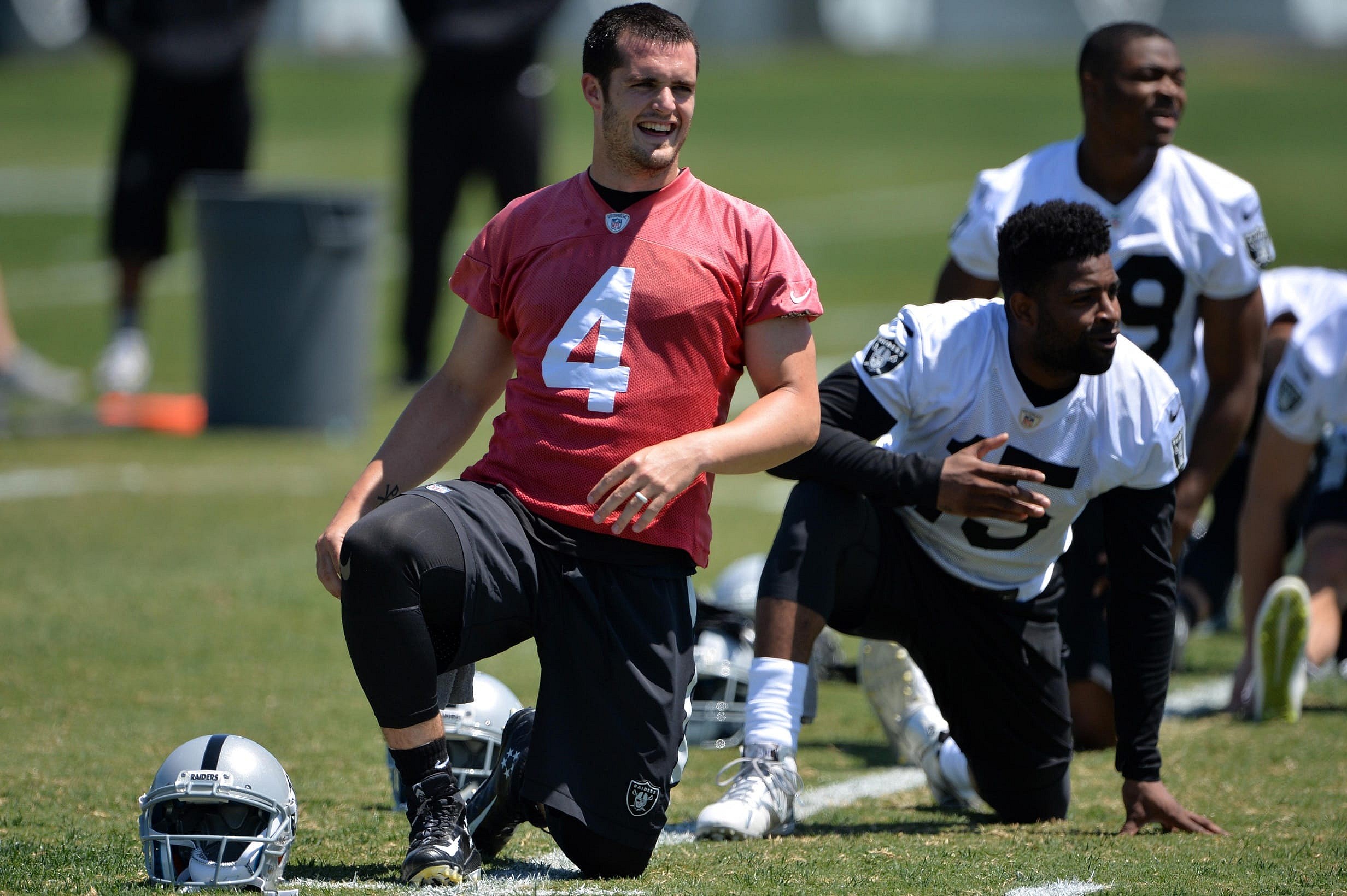 Derek Carr, Michael Crabtree