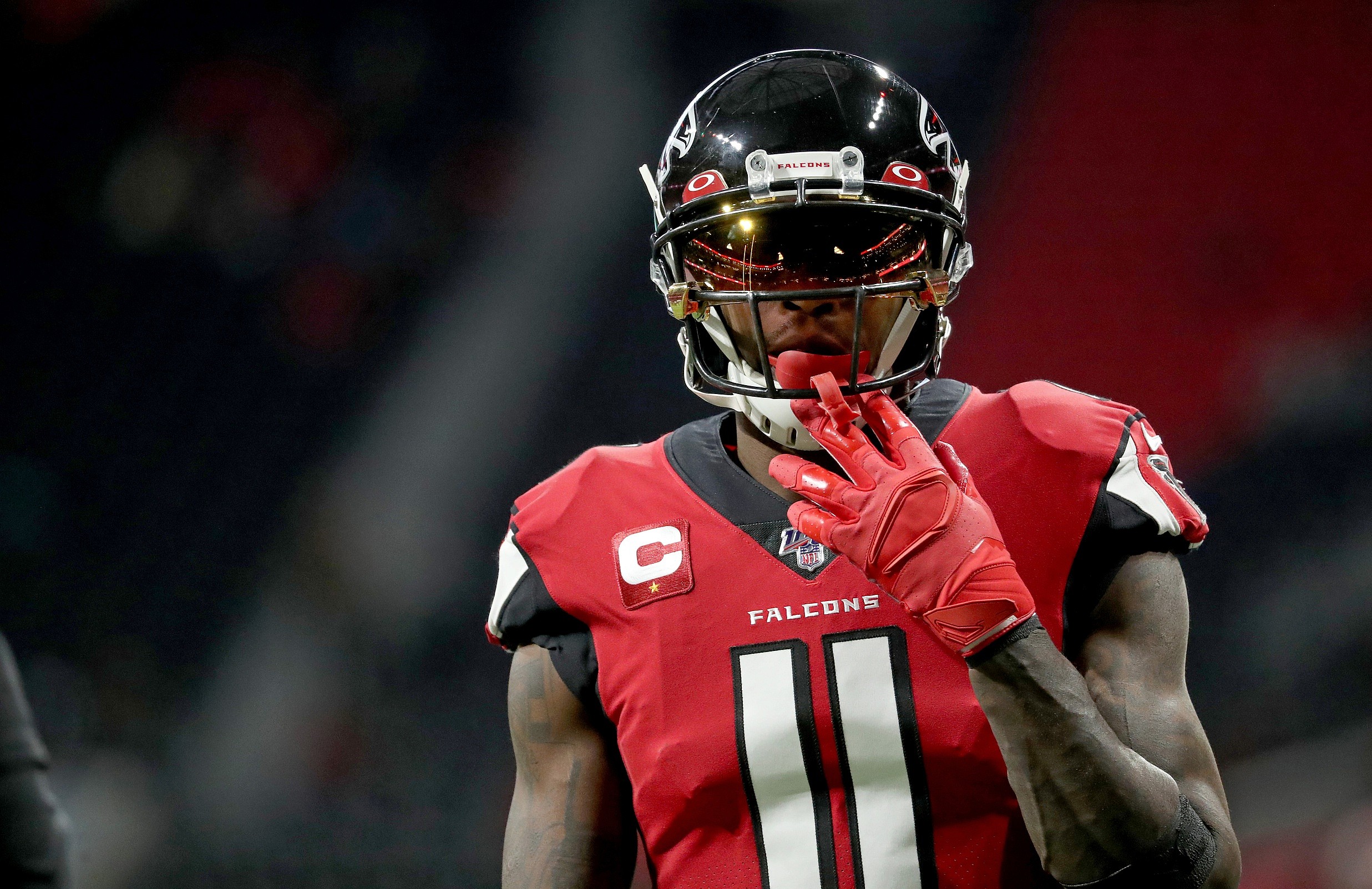 Falcons-WR-Julio-Jones-during-NFL-game-against-Jaguars