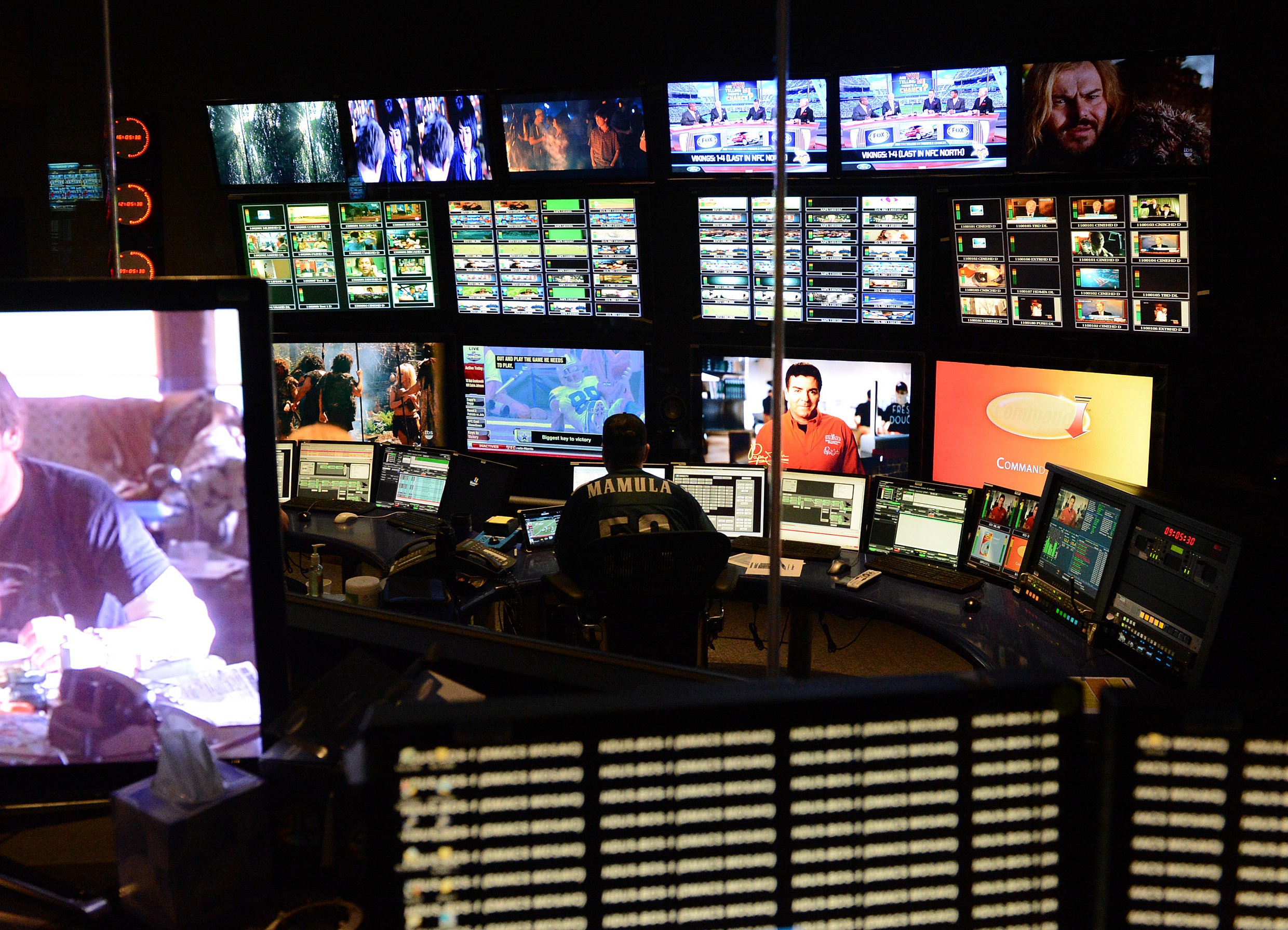 NFL: DIRECTV's NFL Sunday Ticket's RED ZONE Channel