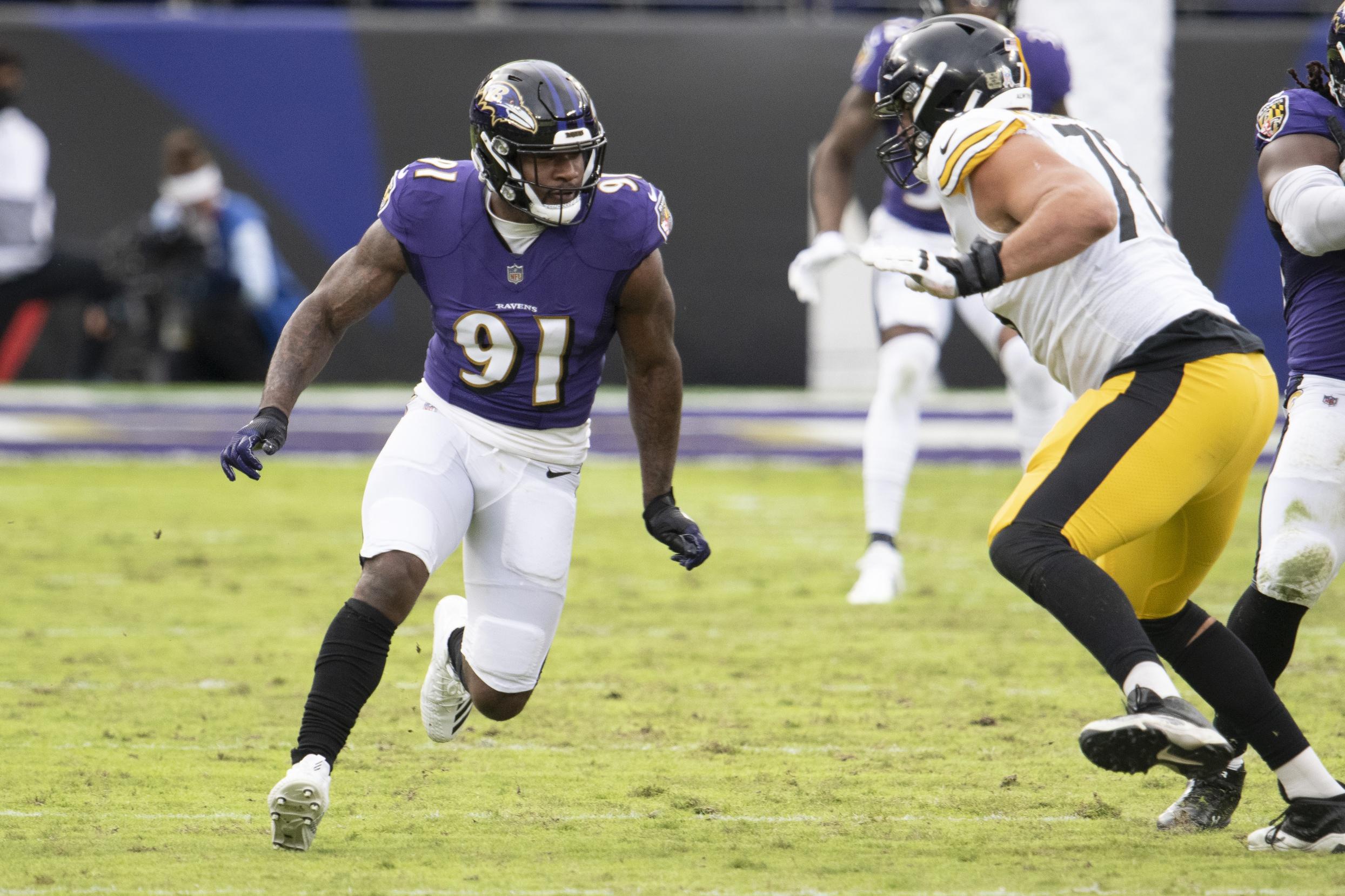 Las Vegas Raiders to sign Yannick Ngakoue