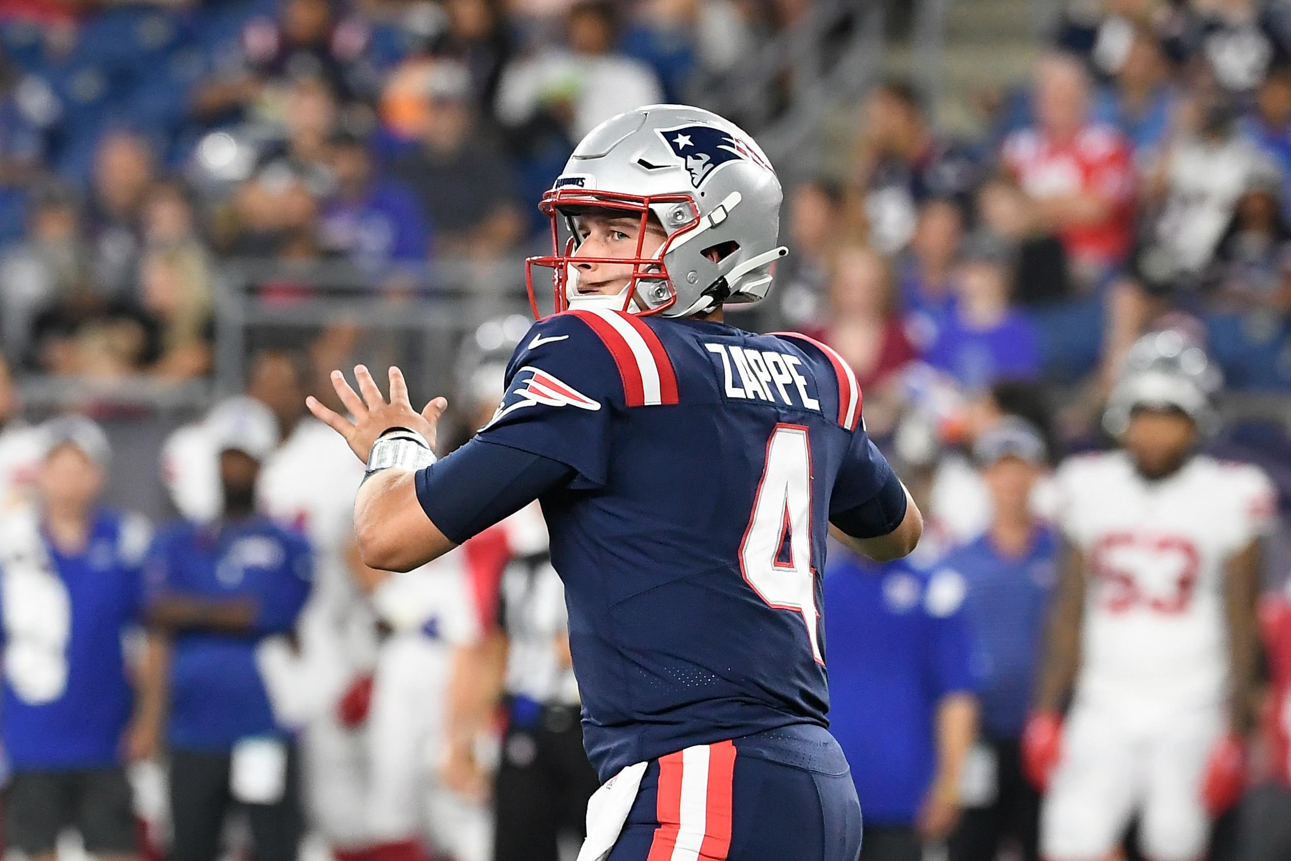 NFL: New York Giants at New England Patriots