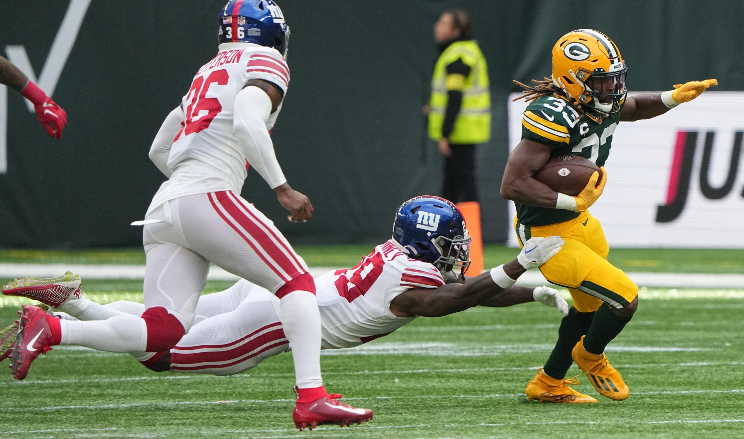 NFL: International Series-New York Giants at Green Bay Packers