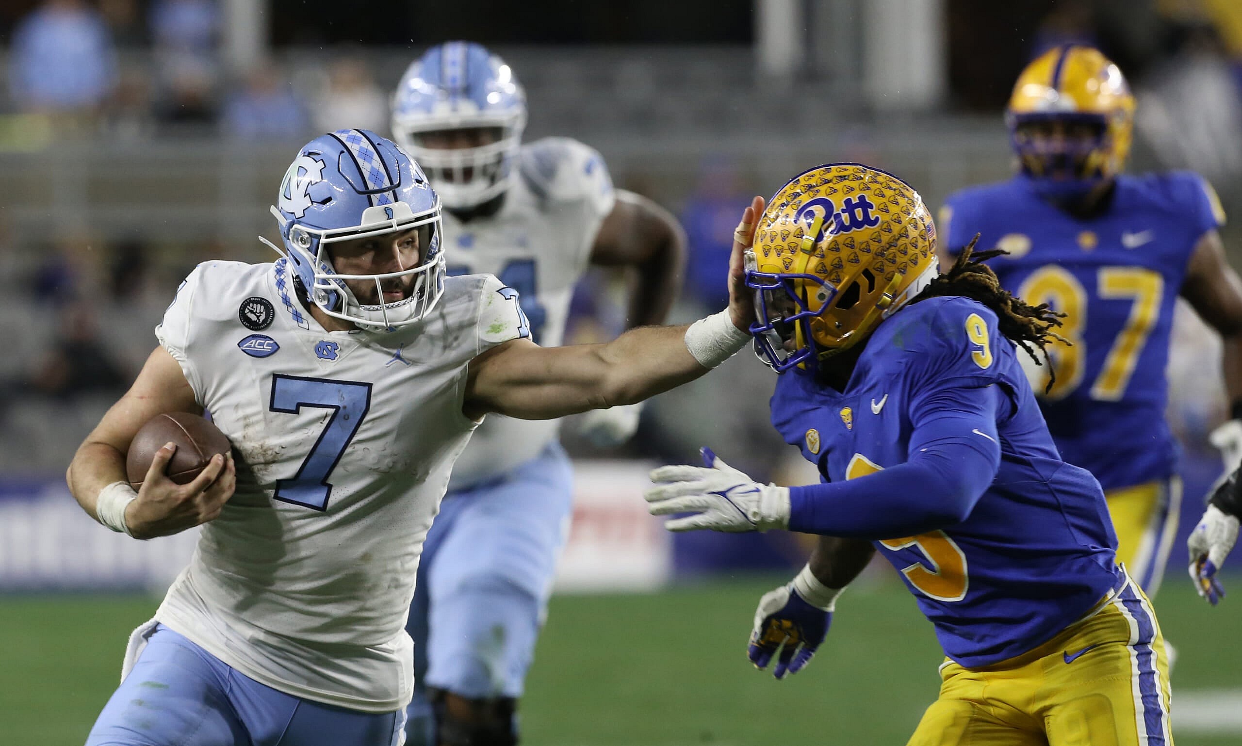 NCAA Football: North Carolina at Pittsburgh
