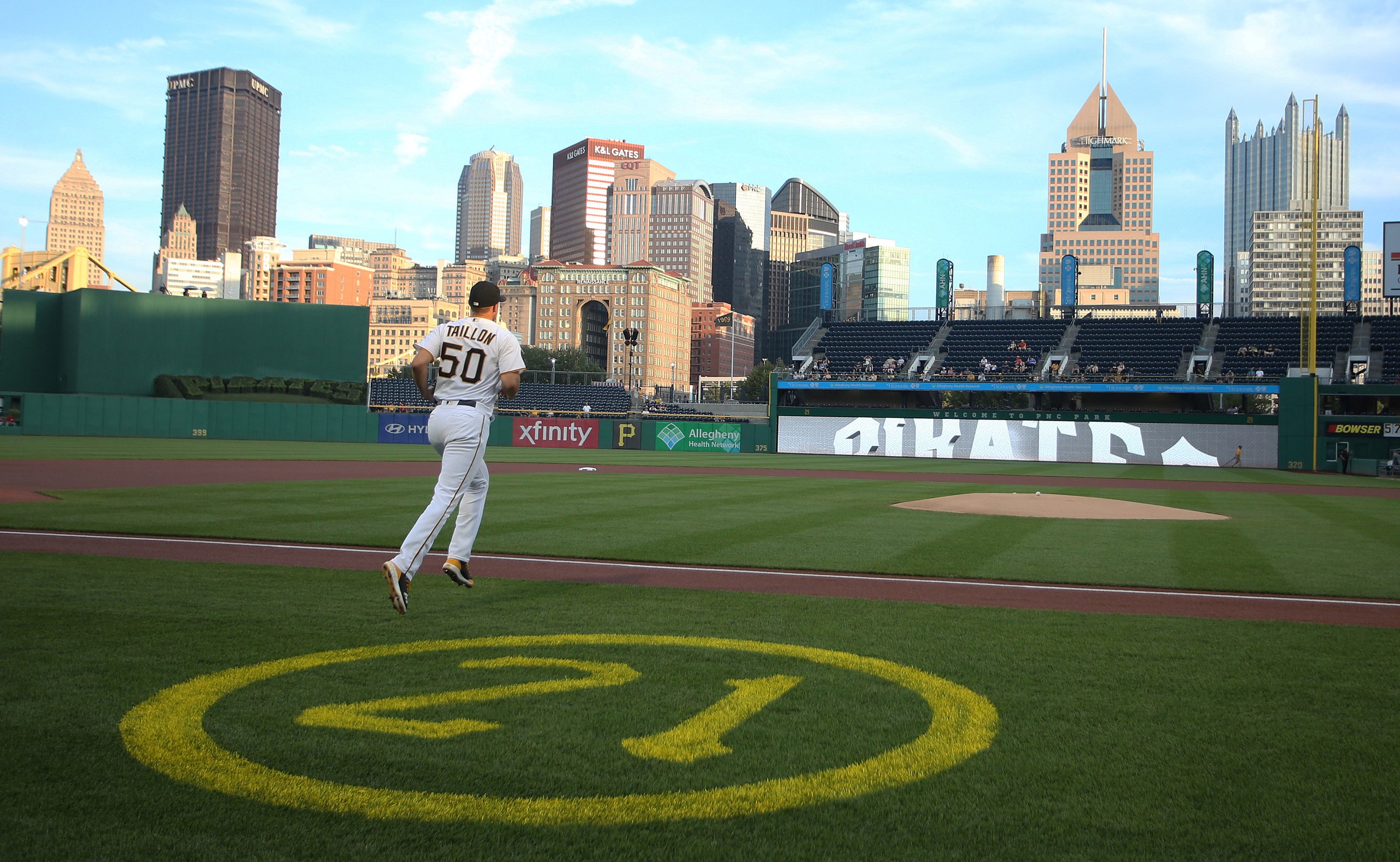 MLB: Cincinnati Reds at Pittsburgh Pirates