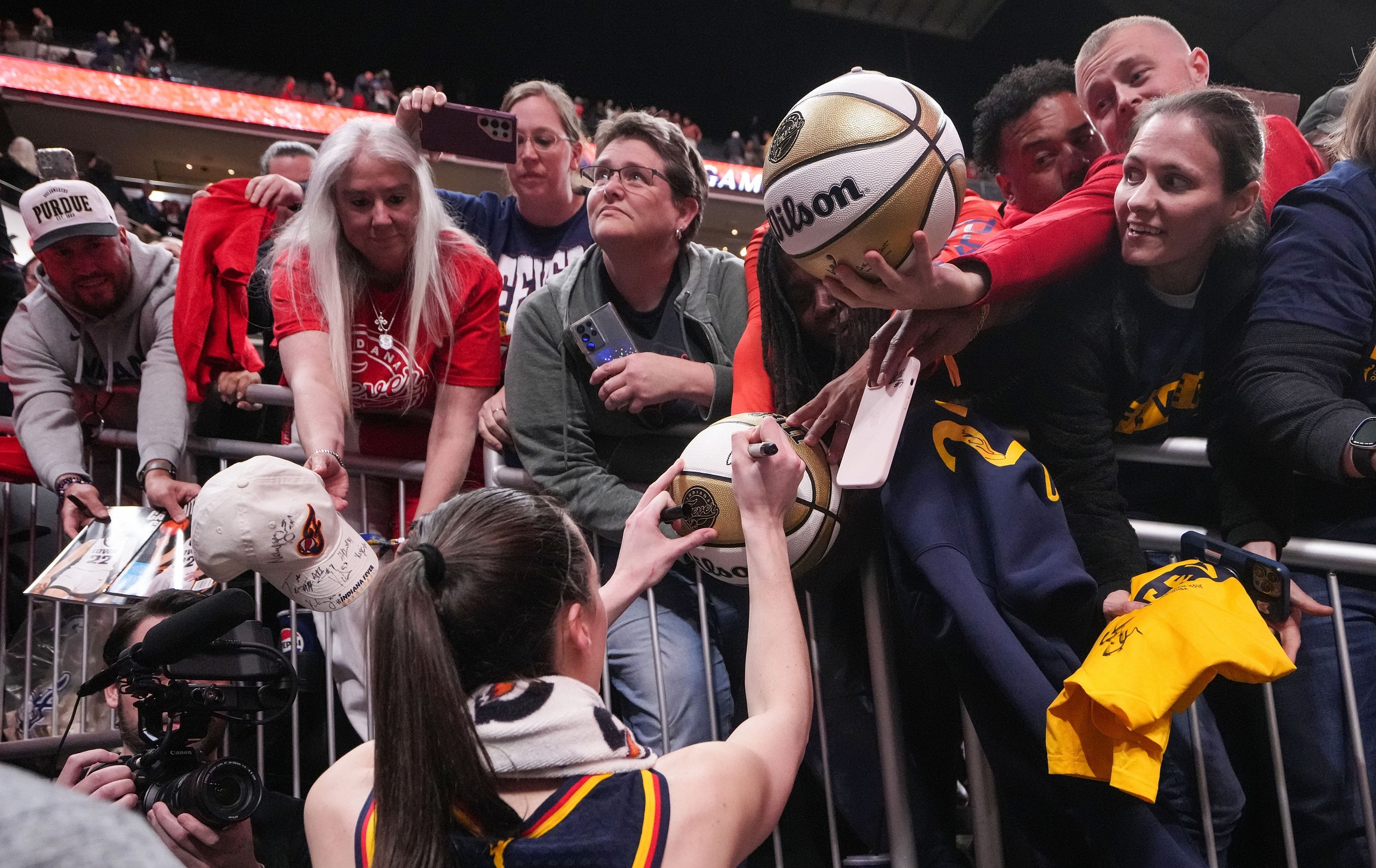 Indiana Fever attendance, Caitlin Clark