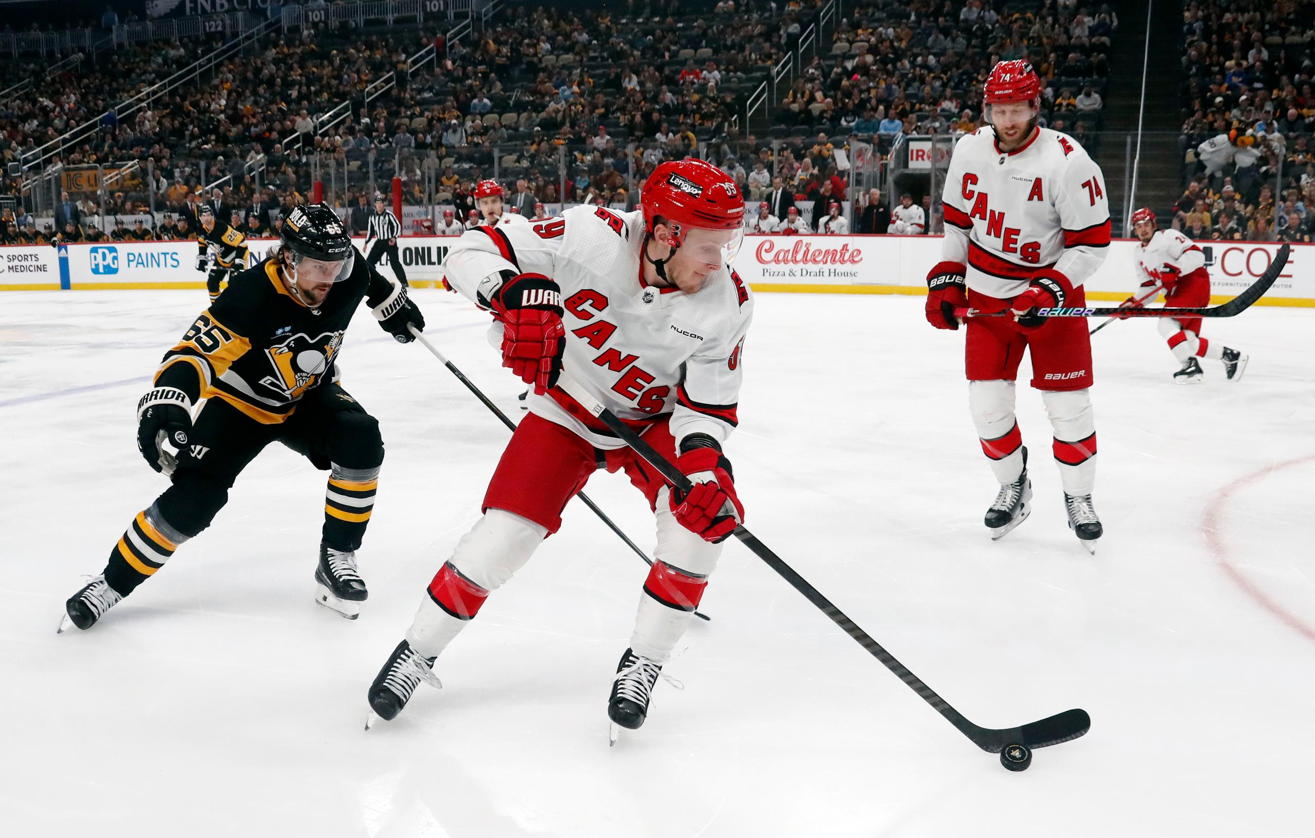 NHL: Carolina Hurricanes at Pittsburgh Penguins