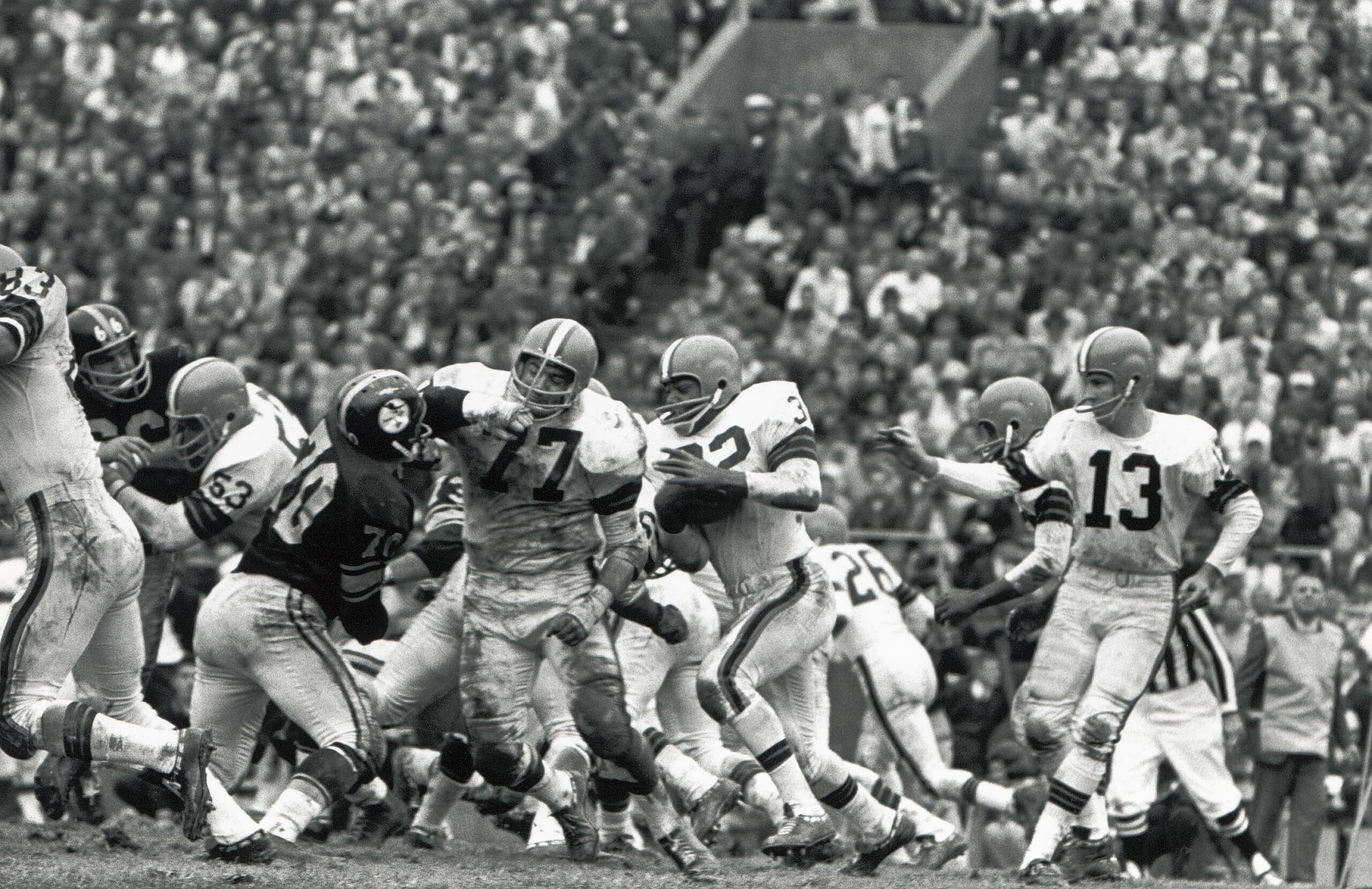 Pittsburgh Steelers v Cleveland Browns - Pro football Hall of Fame snub