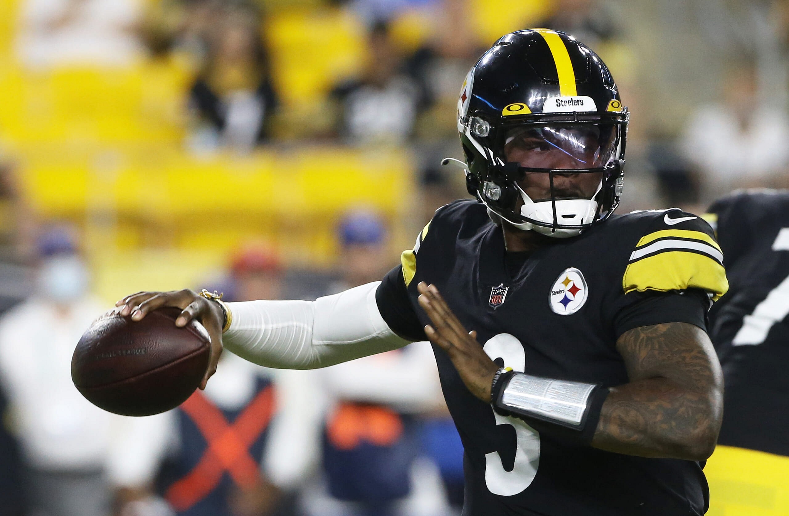 NFL: Detroit Lions at Pittsburgh Steelers