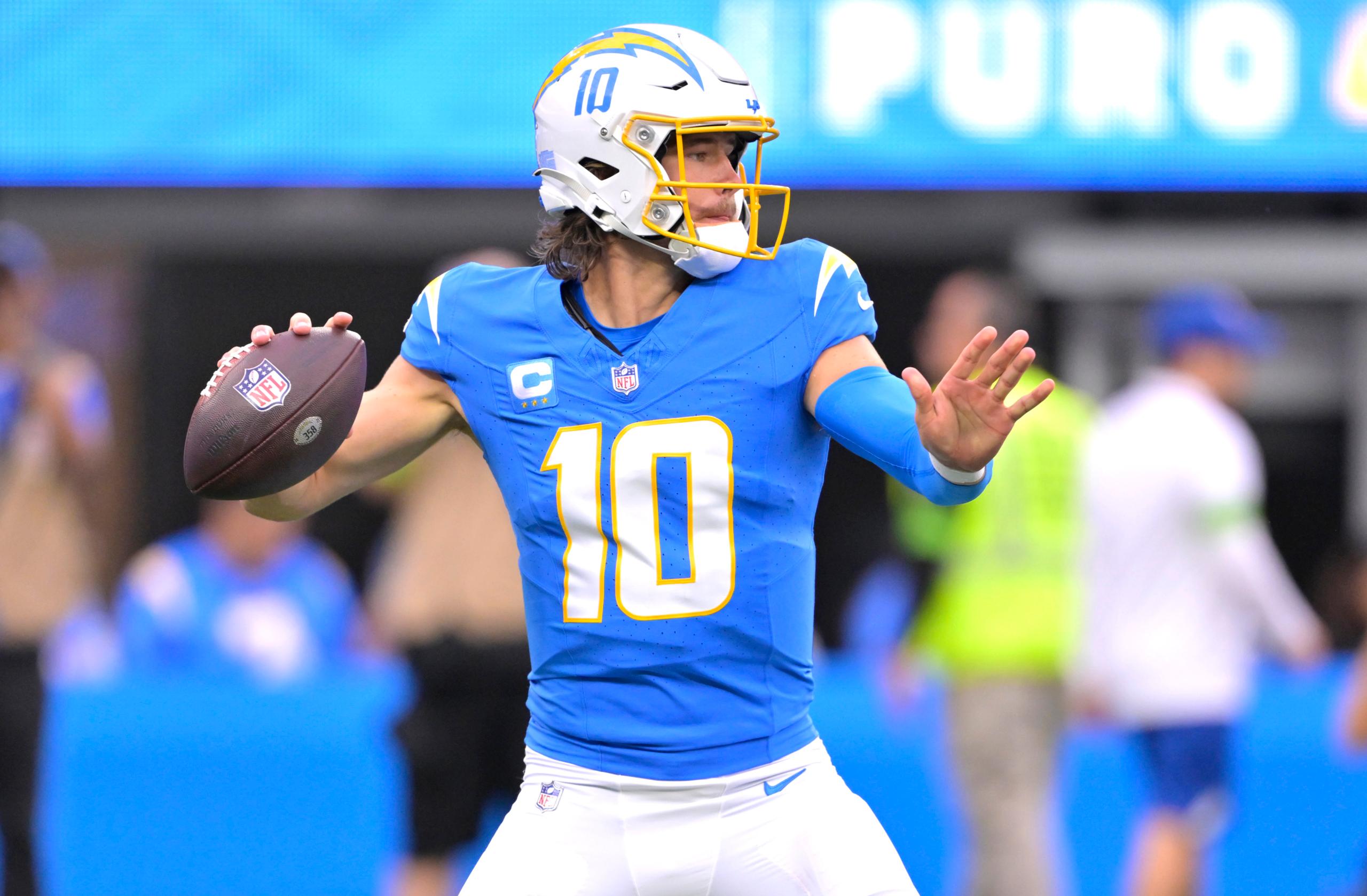 NFL: Las Vegas Raiders at Los Angeles Chargers