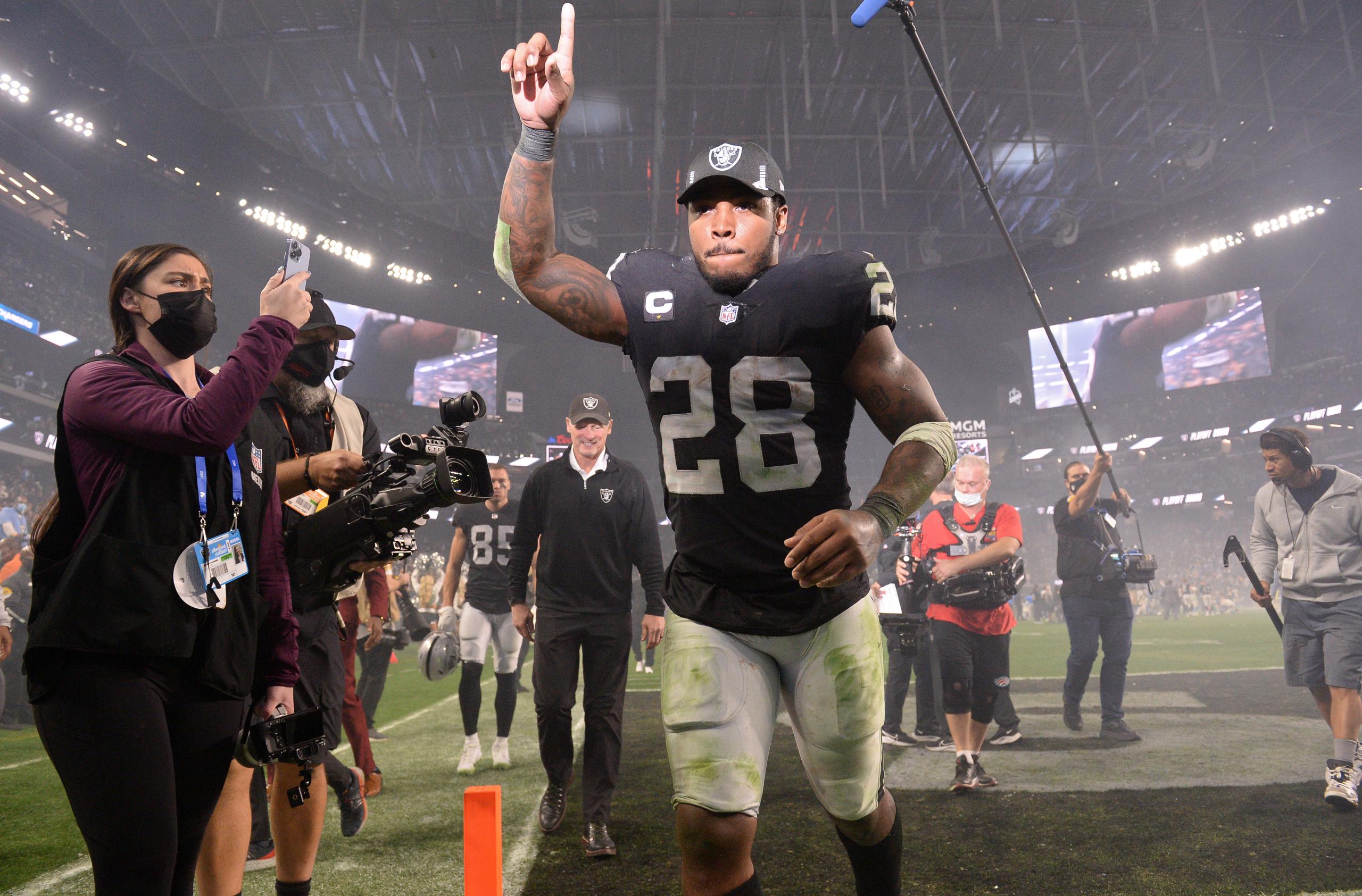 NFL: Los Angeles Chargers at Las Vegas Raiders